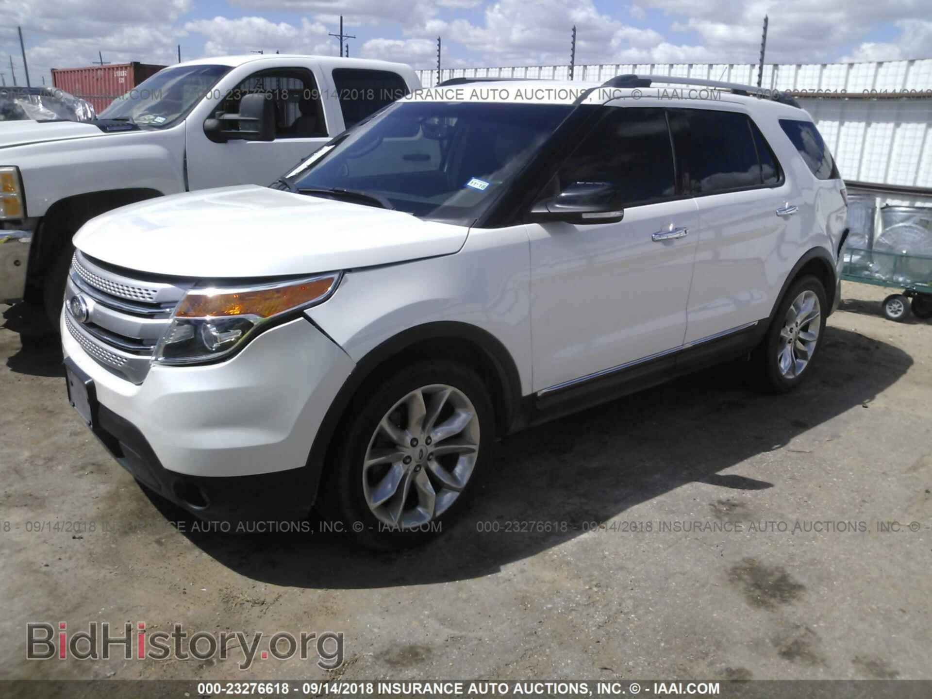 2014 Ford Explorer - VIN: 1FM5K7D84EGB00167 - Photo 2