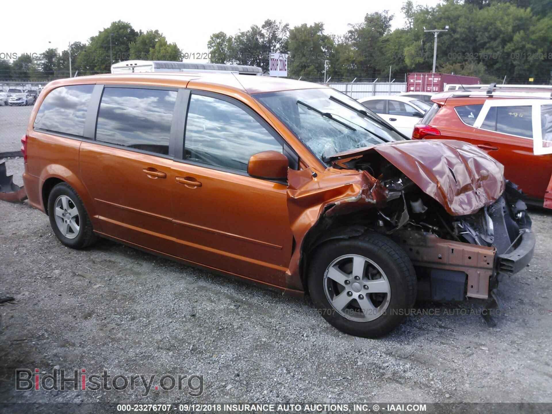 Фотография 2D4RN3DG2BR796022 - Dodge Grand caravan 2011