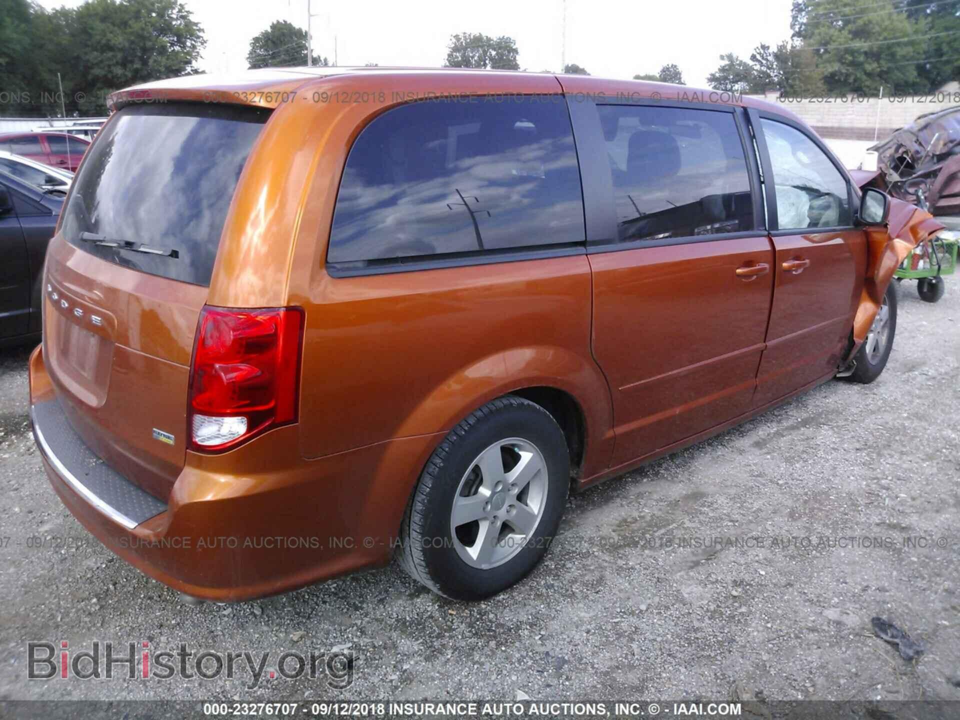 2011 Dodge Grand caravan - VIN: 2D4RN3DG2BR796022 - Фото 4