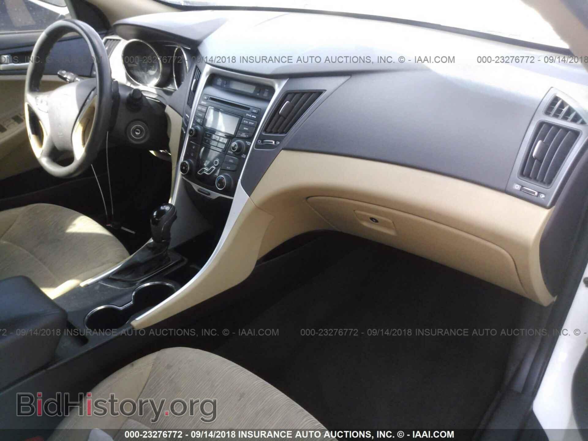 2012 Hyundai Sonata - VIN: 5NPEB4AC2CH331461 - Photo 5