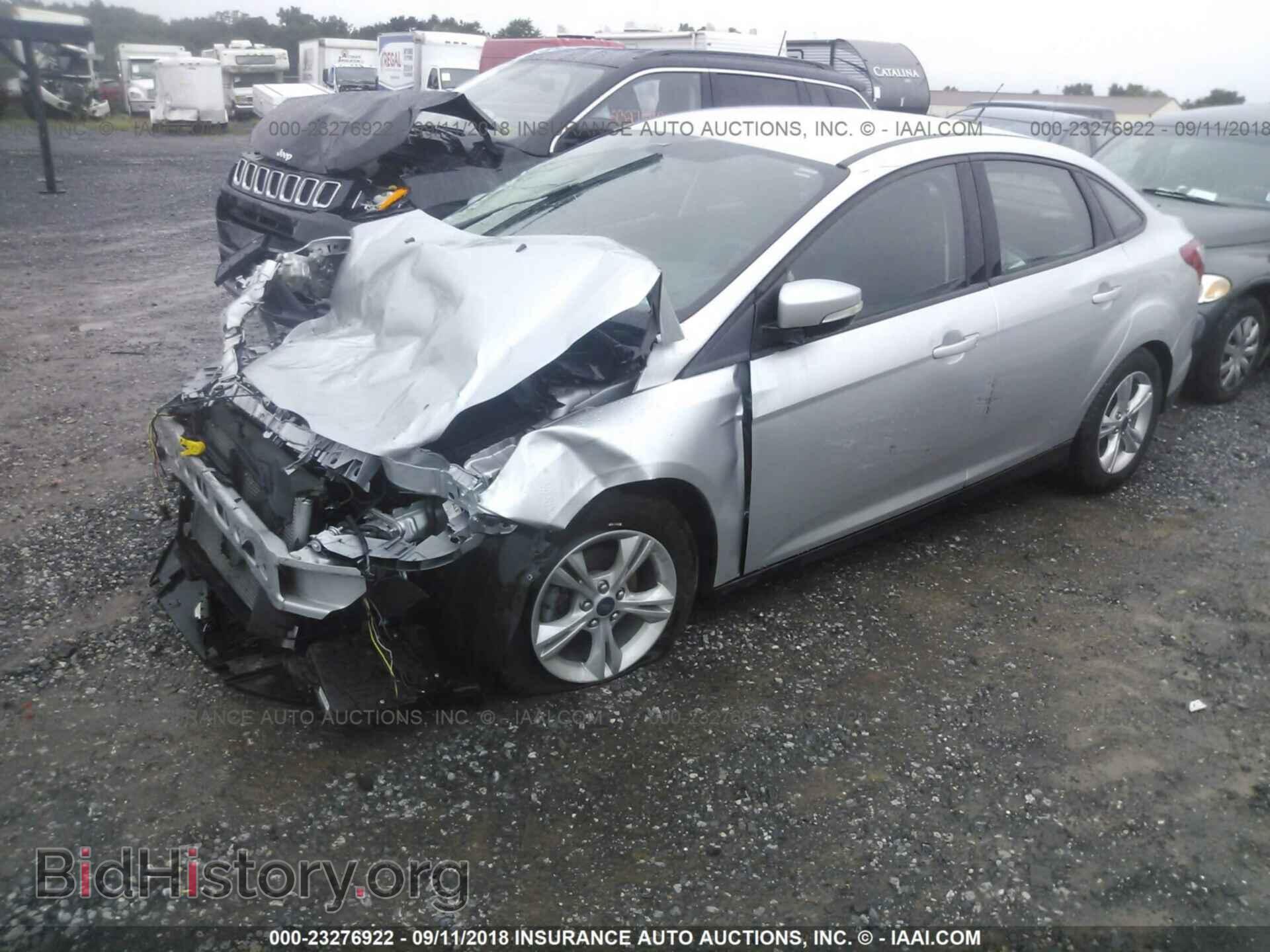 2013 Ford Focus - VIN: 1FADP3F22DL348853 - Photo 2
