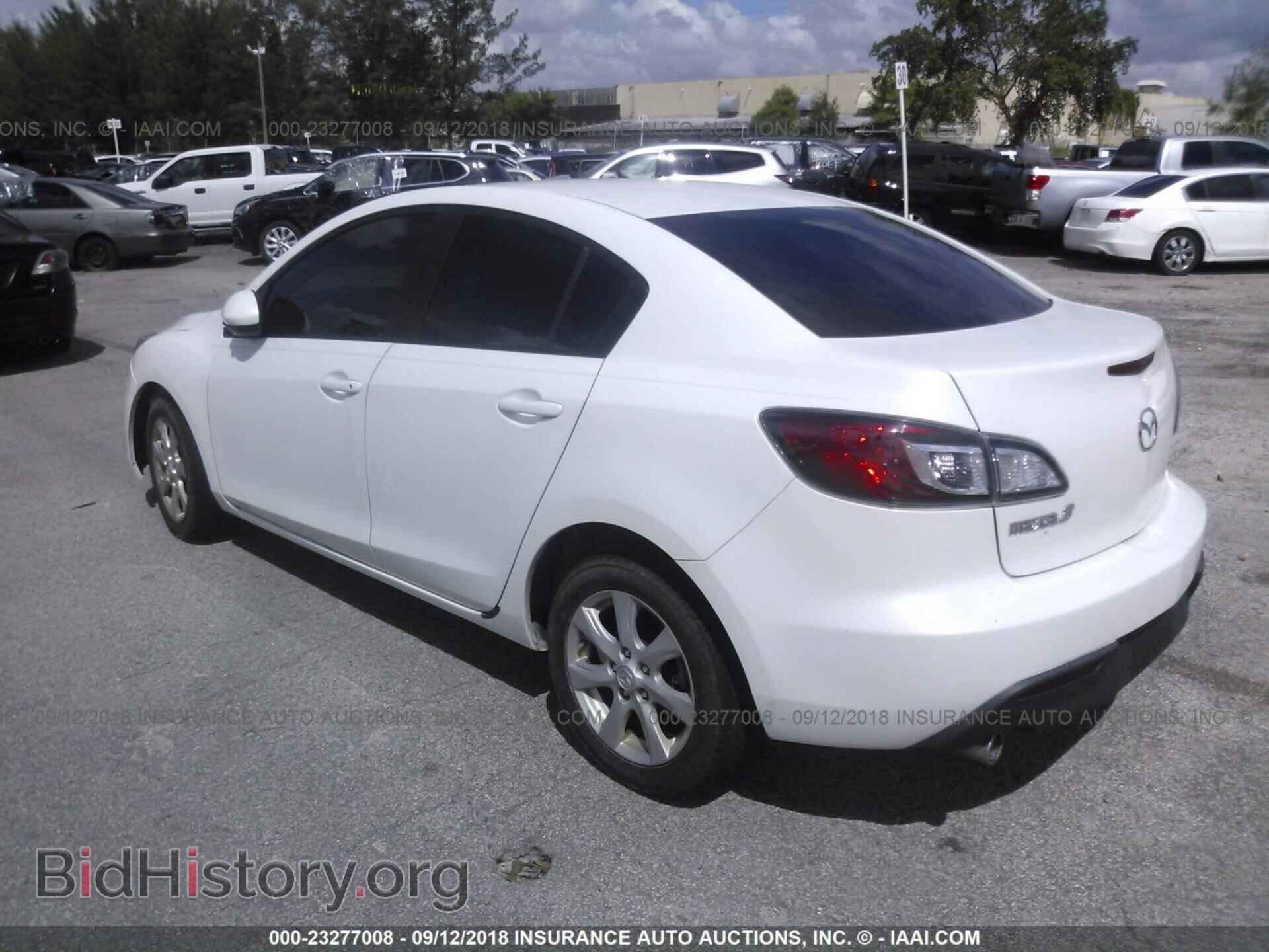 2011 MAZDA 3 - VIN: JM1BL1VF2B1417751 - Photo 3