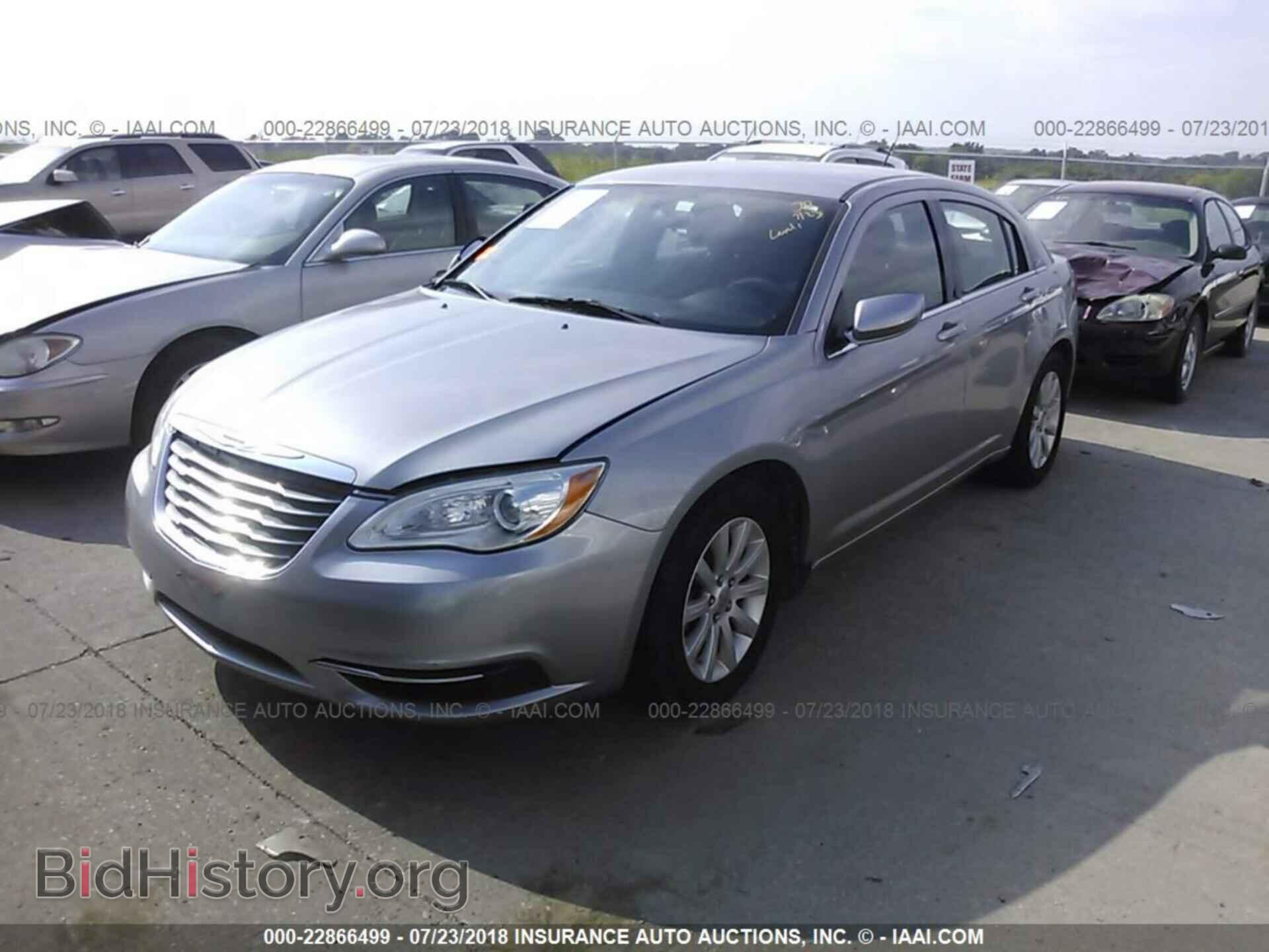 2014 CHRYSLER 200 - VIN: 1C3CCBBB7EN165251 - Photo 2
