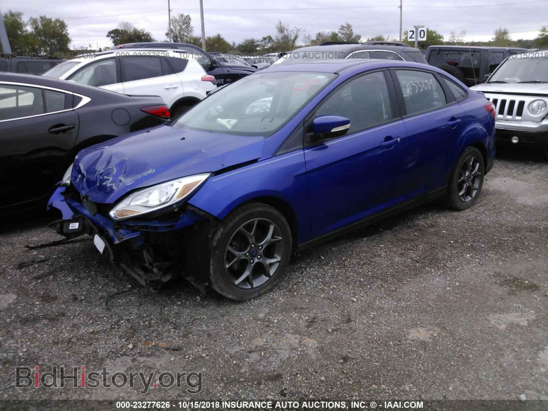 2013 Ford Focus - VIN: 1FADP3F21DL144027 - Photo 2
