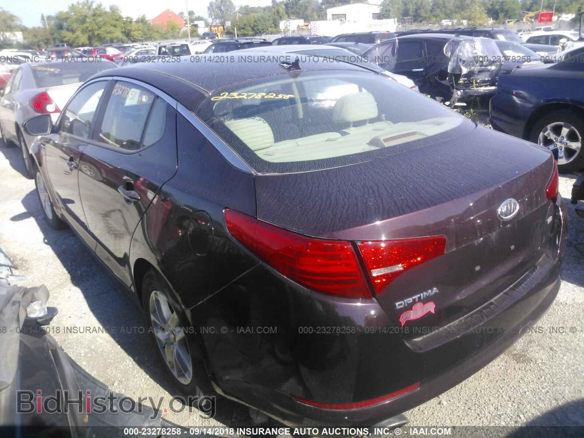2011 Kia Optima - VIN: KNAGM4A73B5057592 - Фото 3