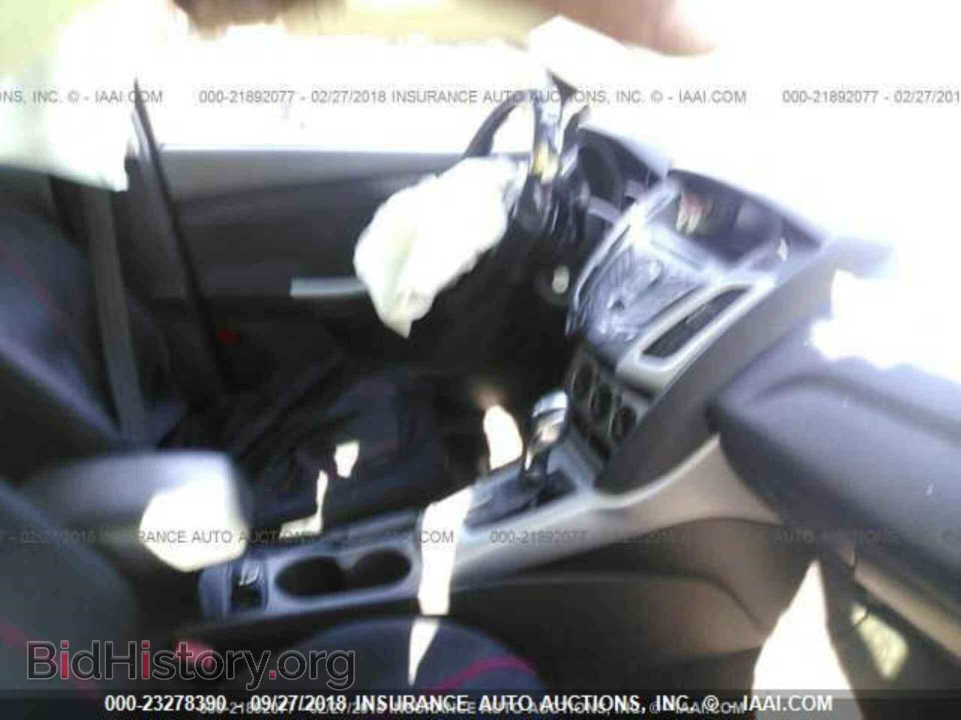 2012 Ford Focus - VIN: 1FAHP3F20CL407088 - Фото 5