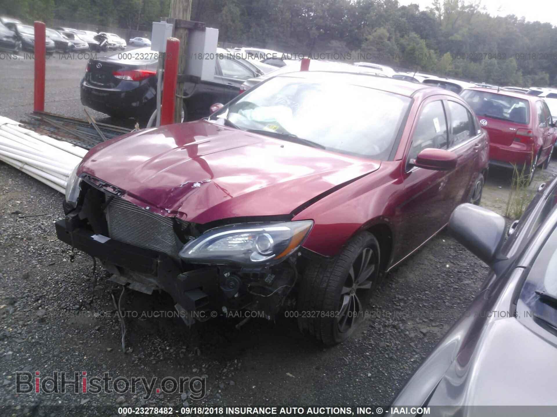 2012 CHRYSLER 200 - VIN: 1C3CCBHG9CN205765 - Фото 2