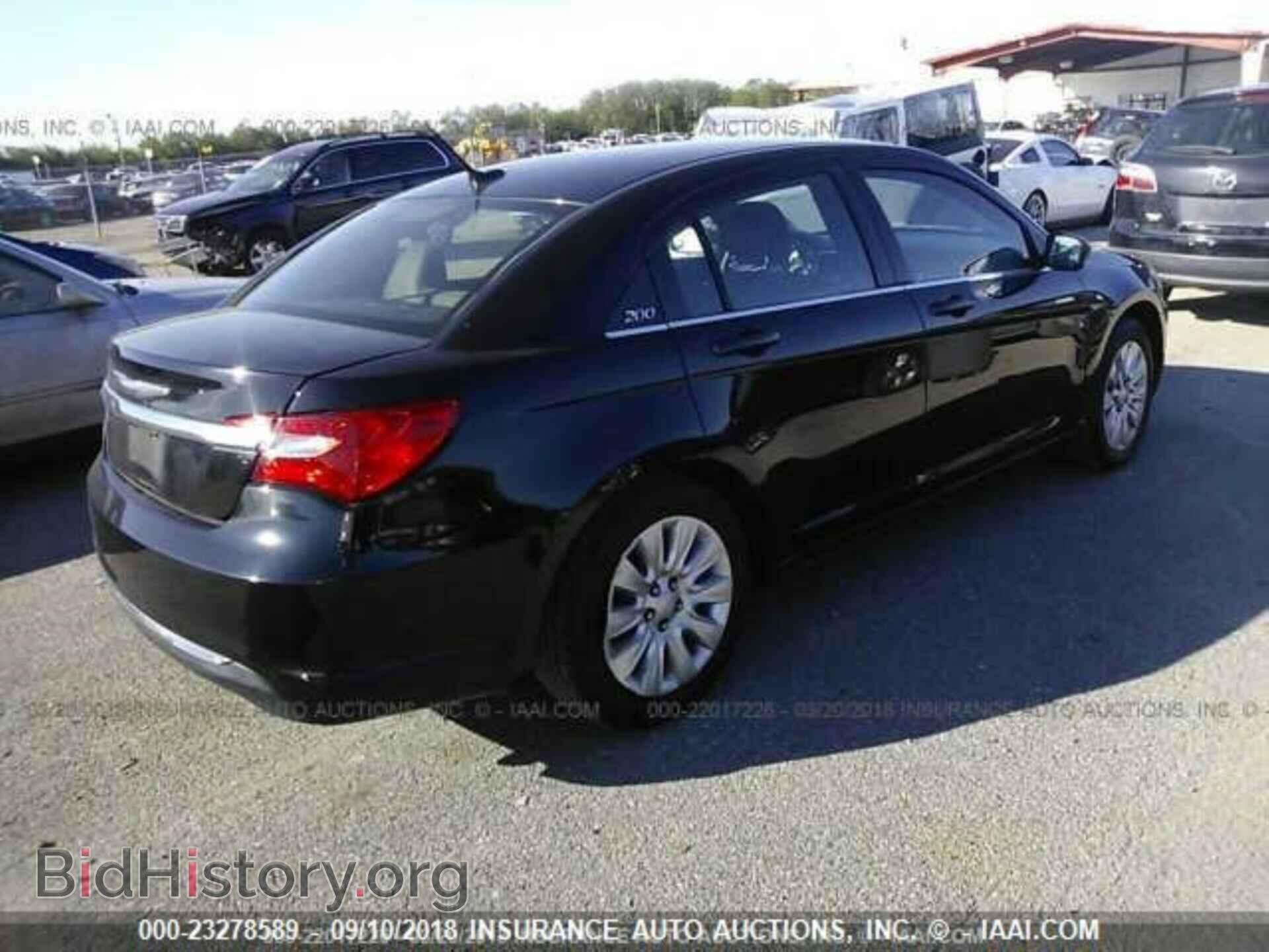2012 CHRYSLER 200 - VIN: 1C3CCBAB9CN145114 - Фото 4