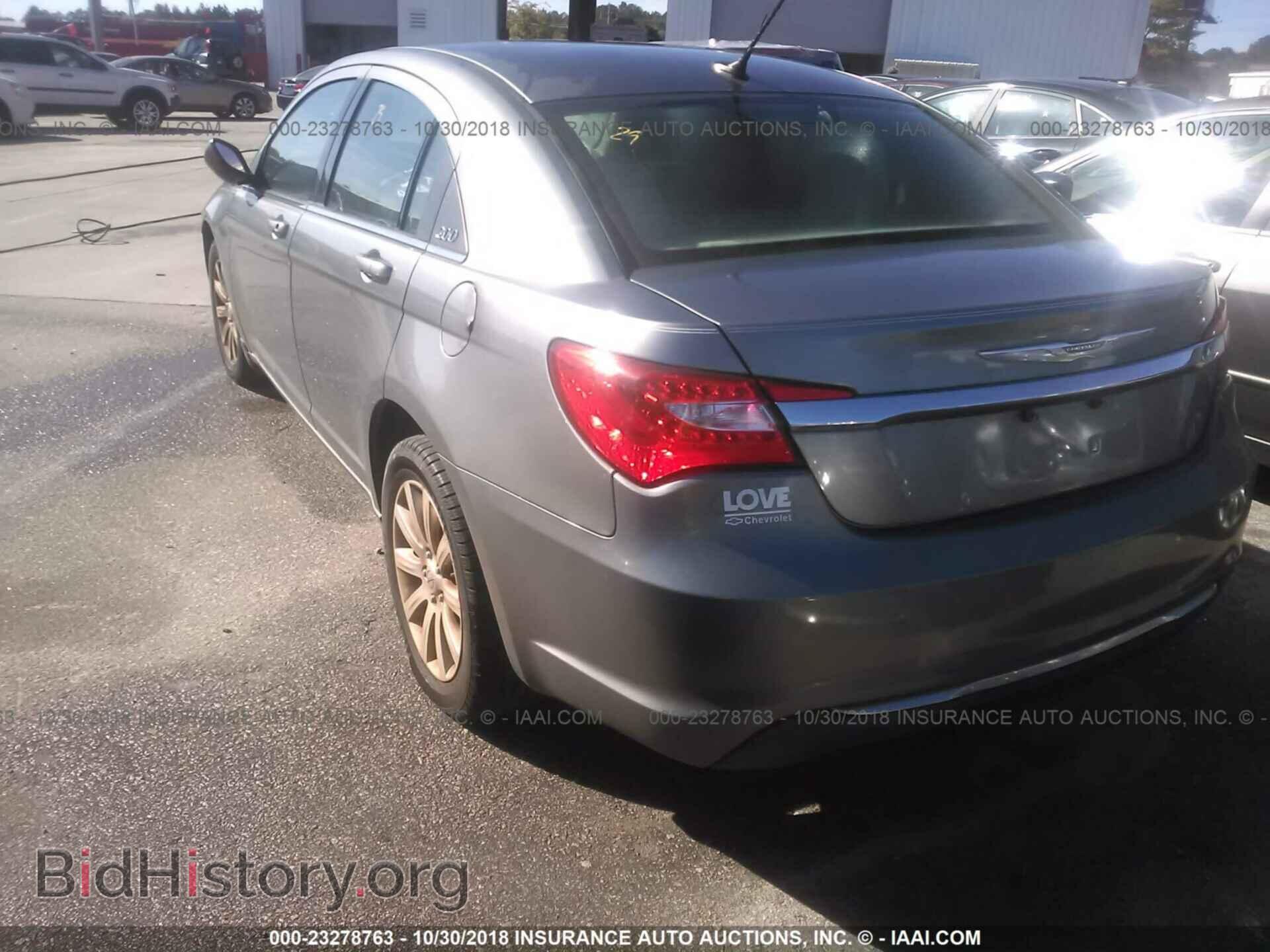 2011 Chrysler 200 - VIN: 1C3BC1FB4BN607978 - Photo 3