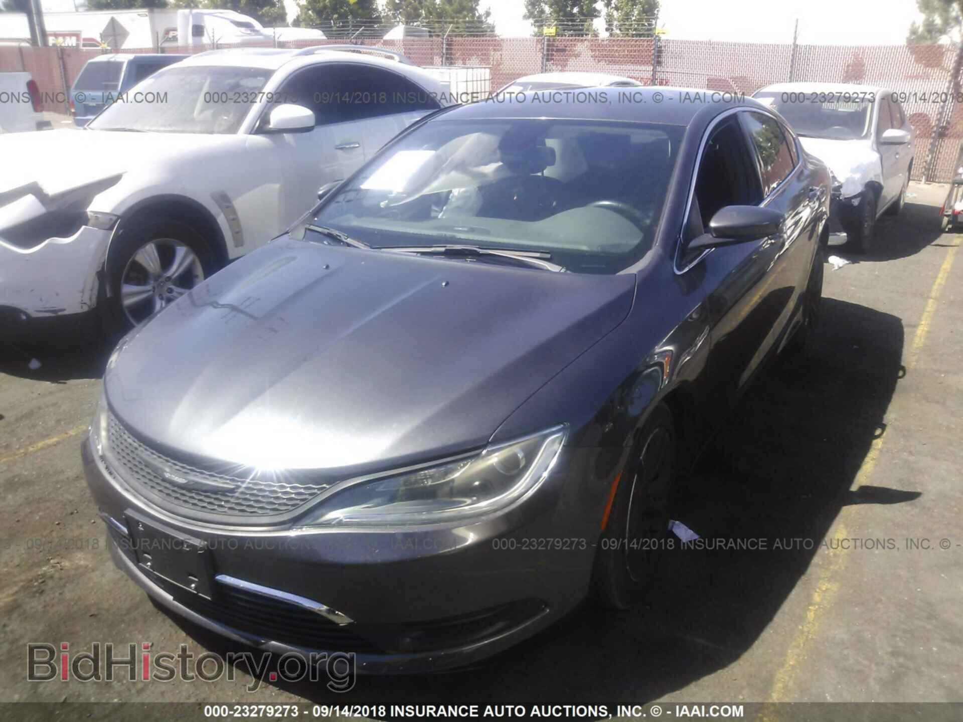 2015 Chrysler 200 - VIN: 1C3CCCAB5FN660850 - Фото 2