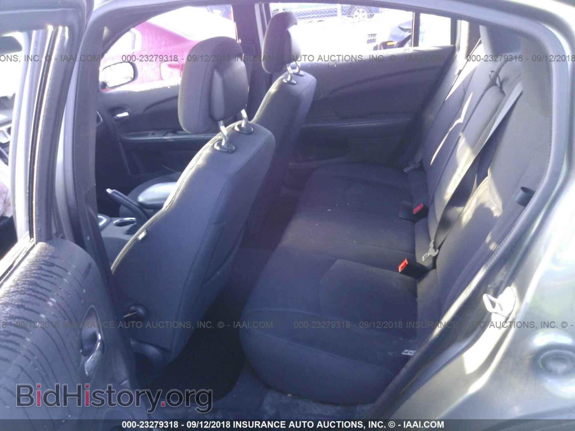 2013 Chrysler 200 - VIN: 1C3CCBBB0DN758500 - Photo 8