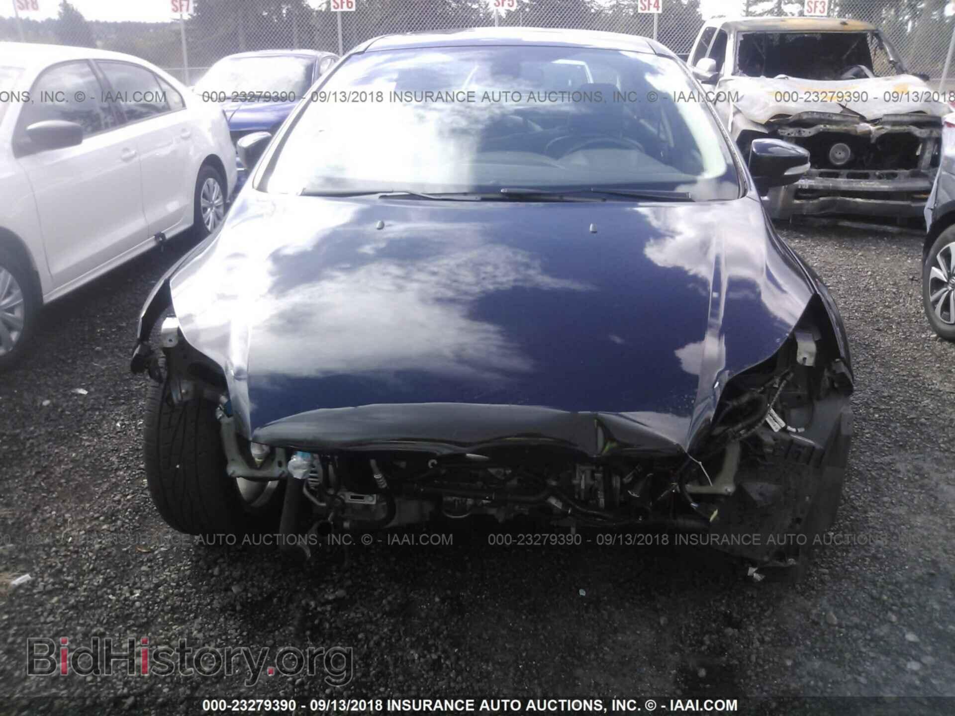 2012 Ford Focus - VIN: 1FAHP3J25CL468749 - Photo 6
