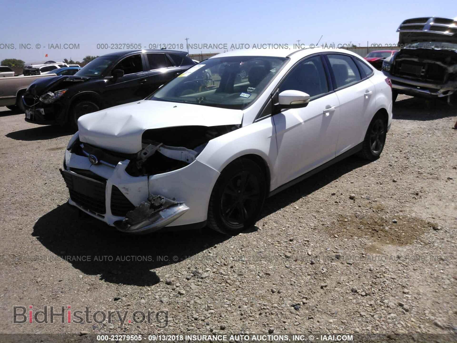 2014 Ford Focus - VIN: 1FADP3F29EL430712 - Фото 2