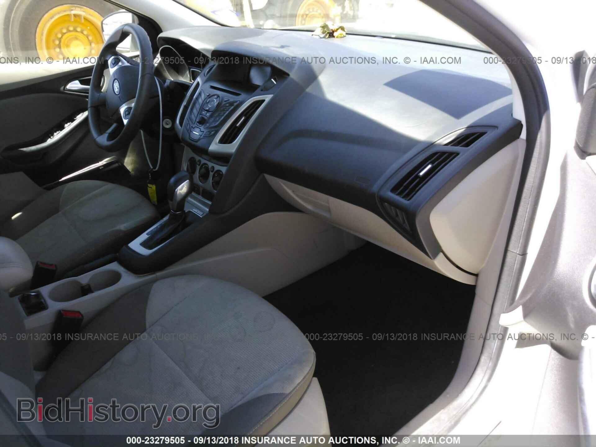 2014 Ford Focus - VIN: 1FADP3F29EL430712 - Фото 5