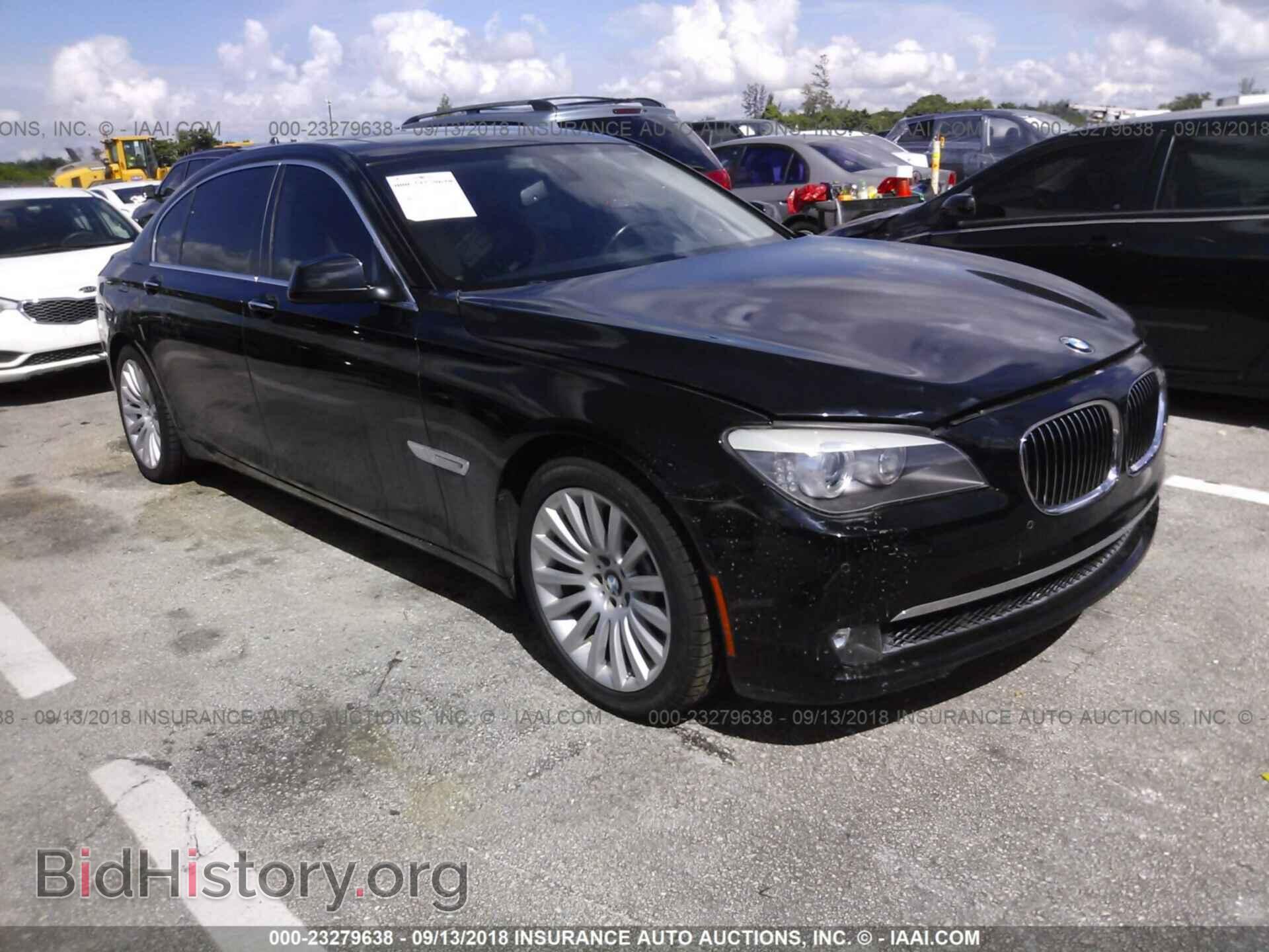 Фотография WBAKB8C53CC963046 - Bmw 750 2012