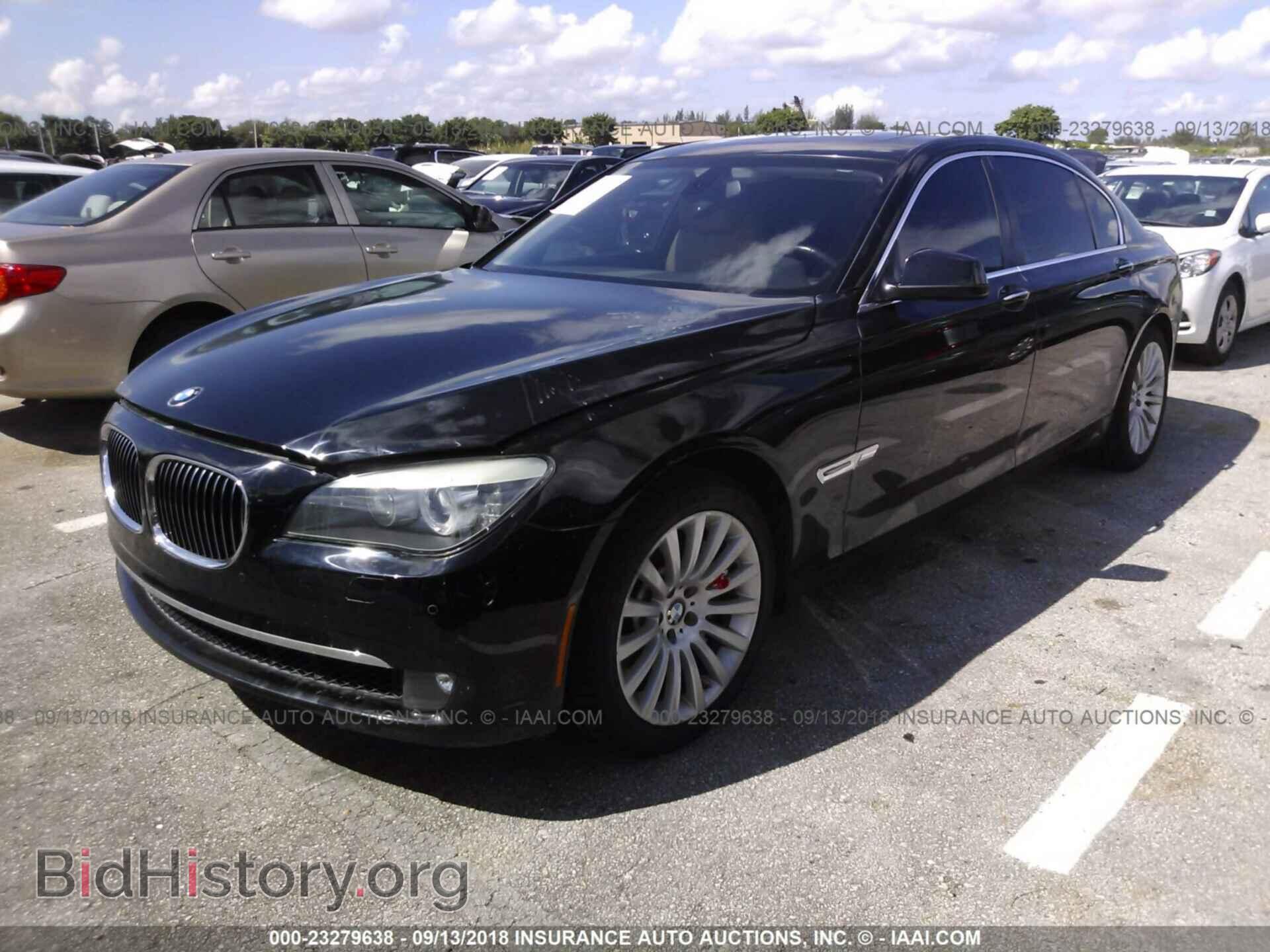 2012 Bmw 750 - VIN: WBAKB8C53CC963046 - Фото 2