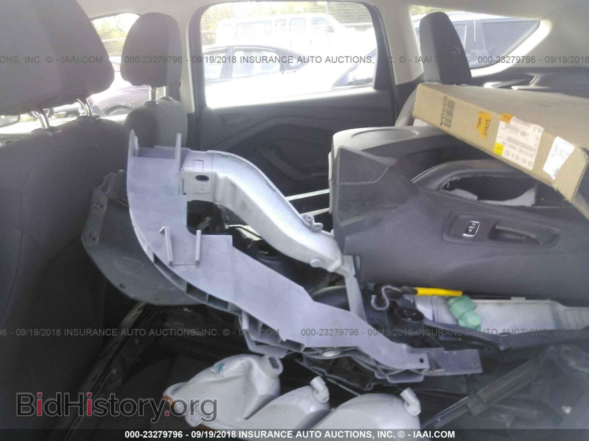 2014 Ford Escape - VIN: 1FMCU0F78EUC56548 - Photo 8