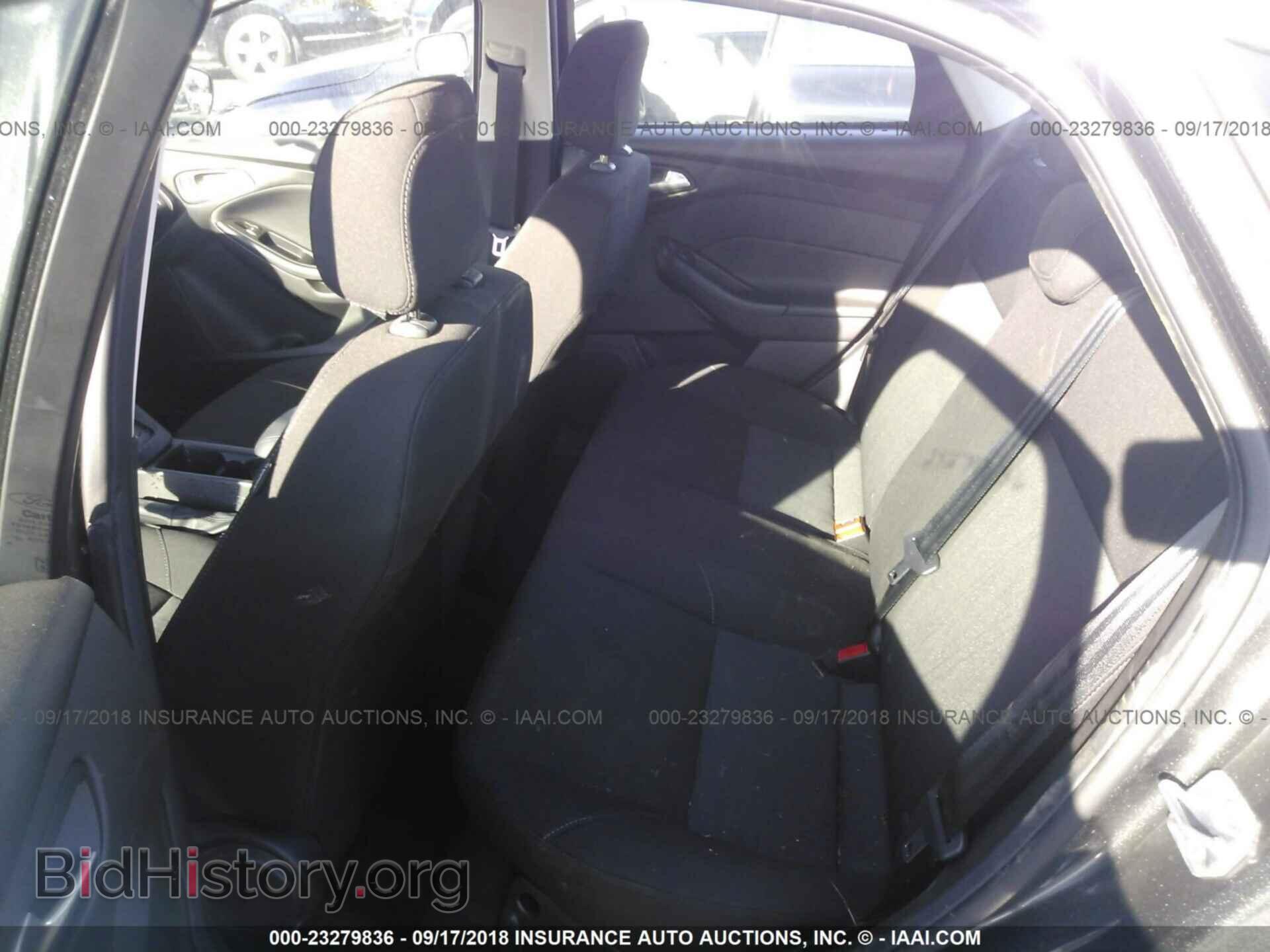 2018 Ford Focus - VIN: 1FADP3F29JL214028 - Фото 8
