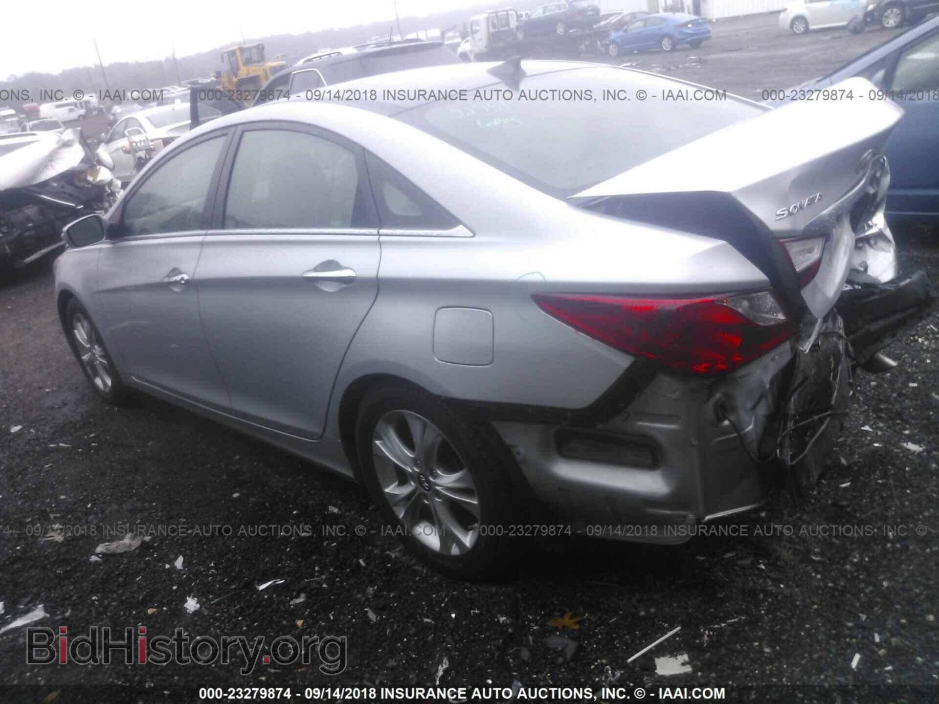 2012 Hyundai Sonata - VIN: 5NPEC4AC7CH418303 - Photo 3