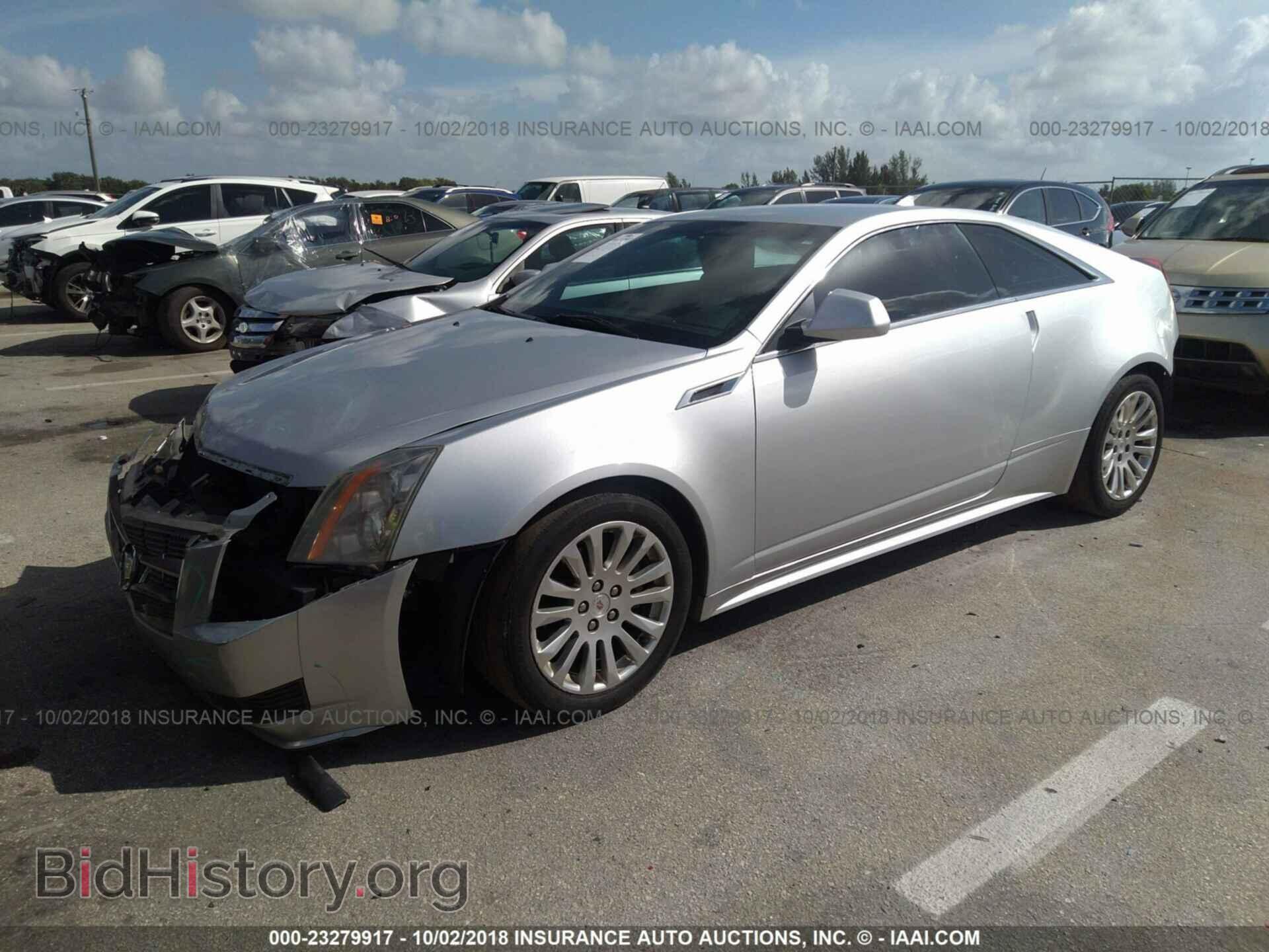 2011 Cadillac Cts - VIN: 1G6DA1EDXB0149327 - Фото 2