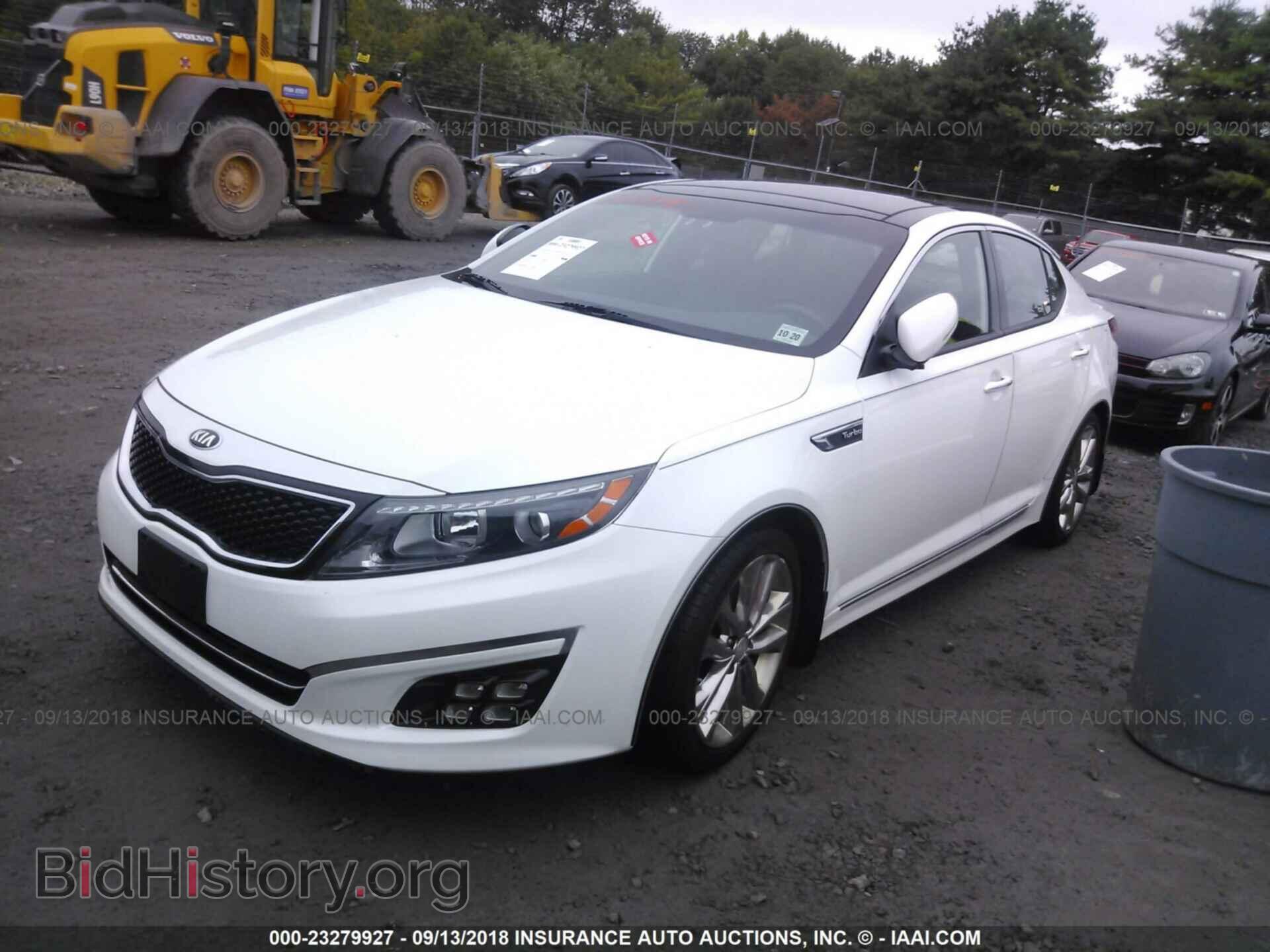 2015 Kia Optima - VIN: 5XXGR4A68FG509355 - Фото 2
