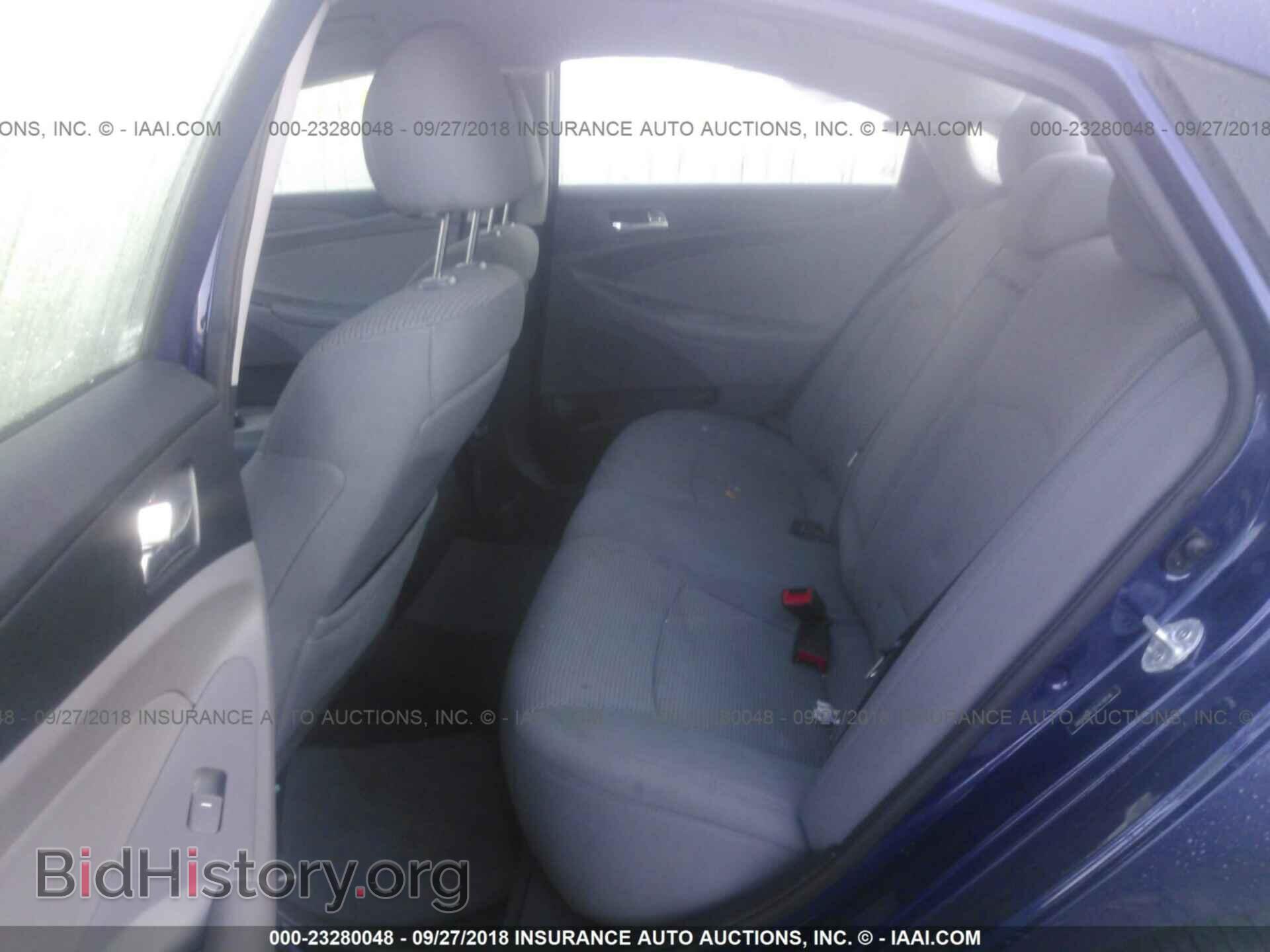 2012 Hyundai Sonata - VIN: 5NPEB4AC1CH439036 - Фото 8