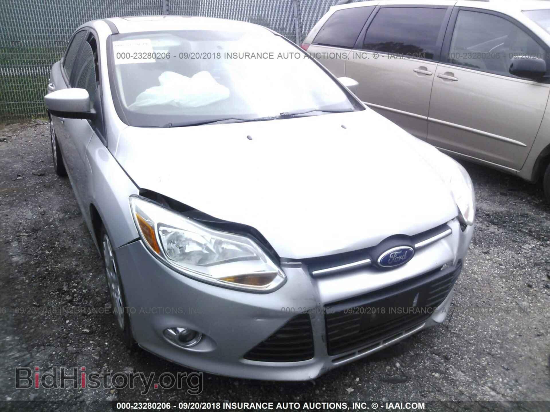 2012 Ford Focus - VIN: 1FAHP3F25CL171781 - Photo 6