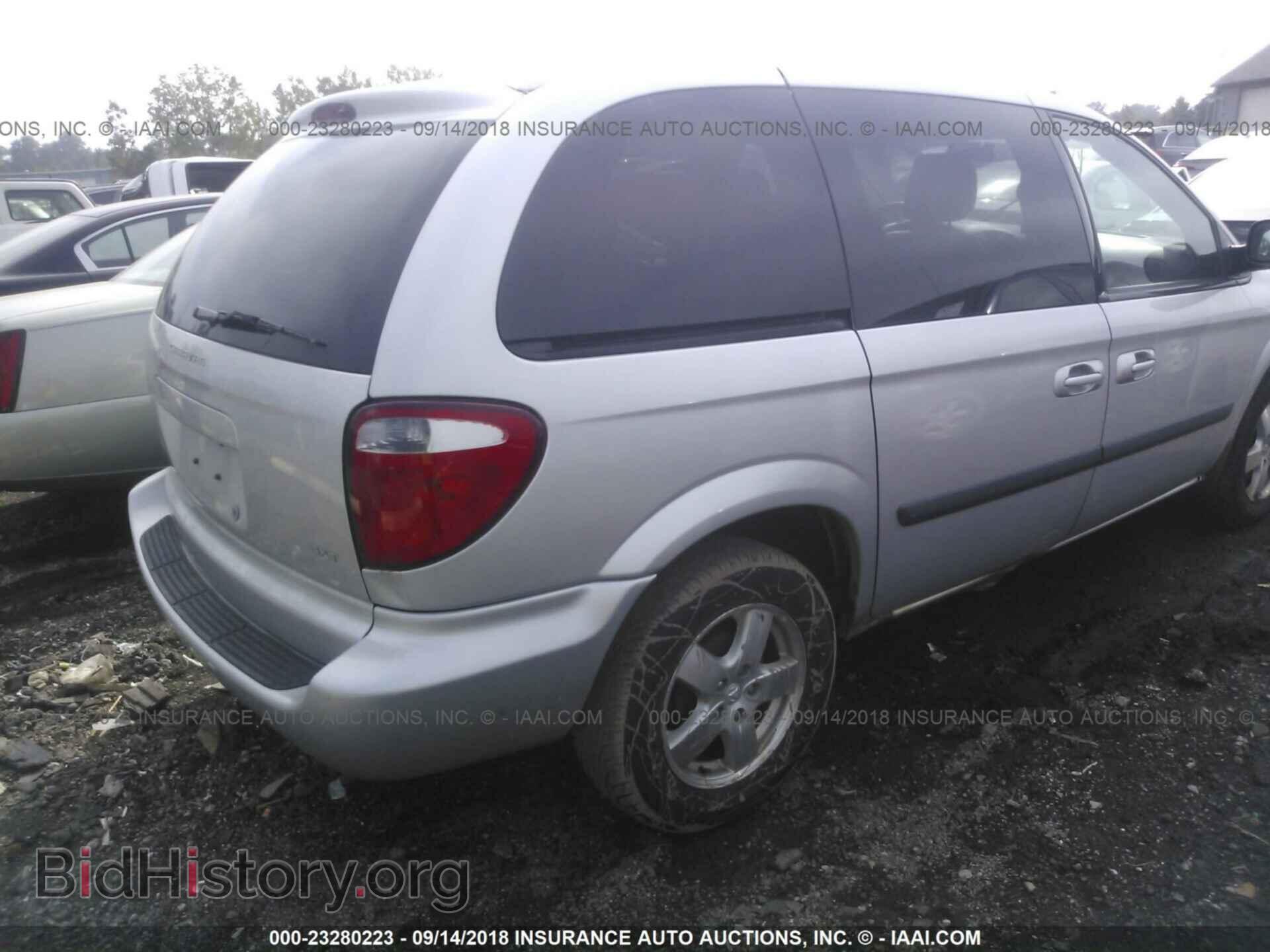 2005 DODGE CARAVAN - VIN: 1D4GP45R35B432380 - Photo 4