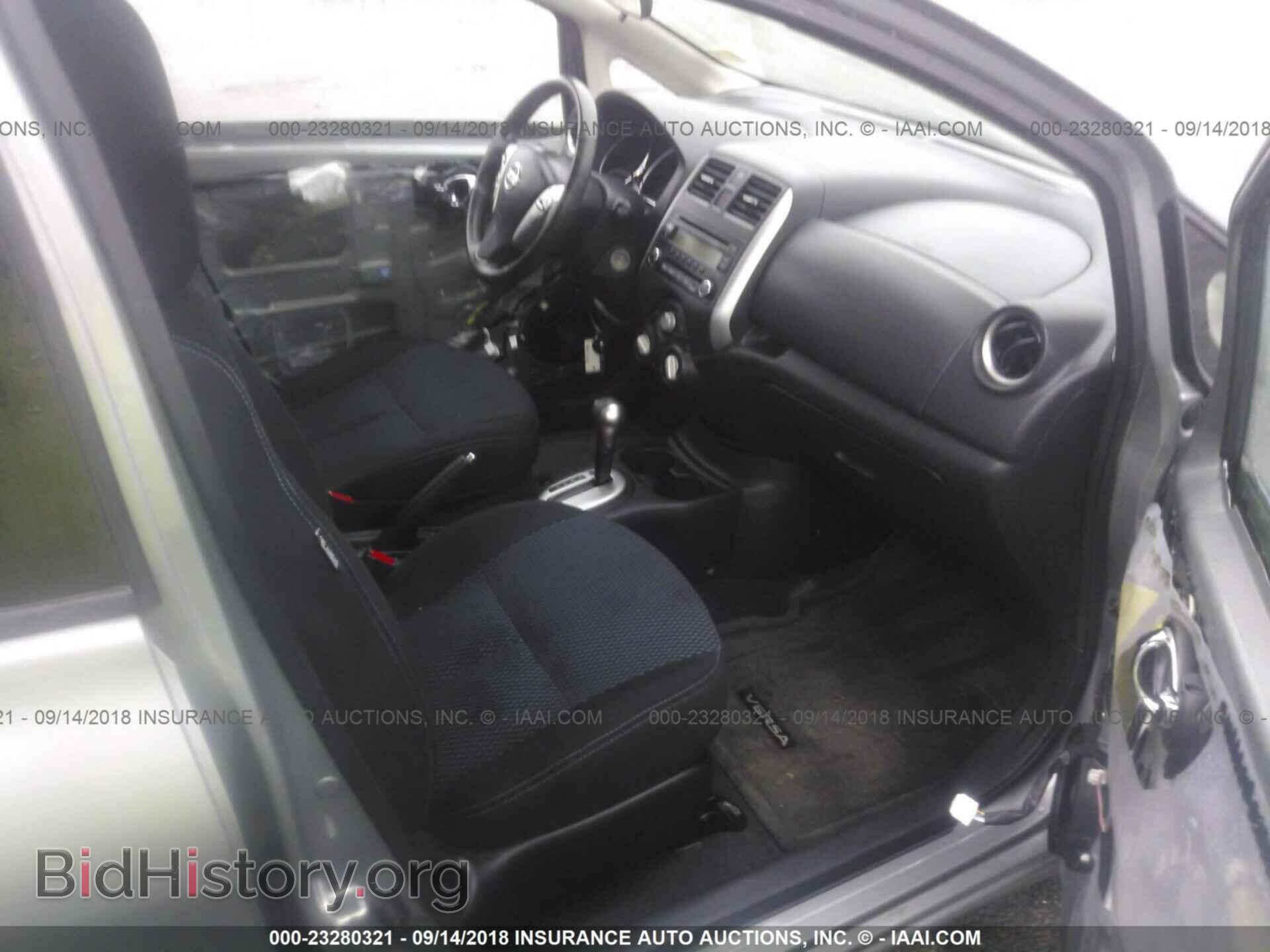 2014 Nissan Versa note - VIN: 3N1CE2CP7EL430866 - Фото 5