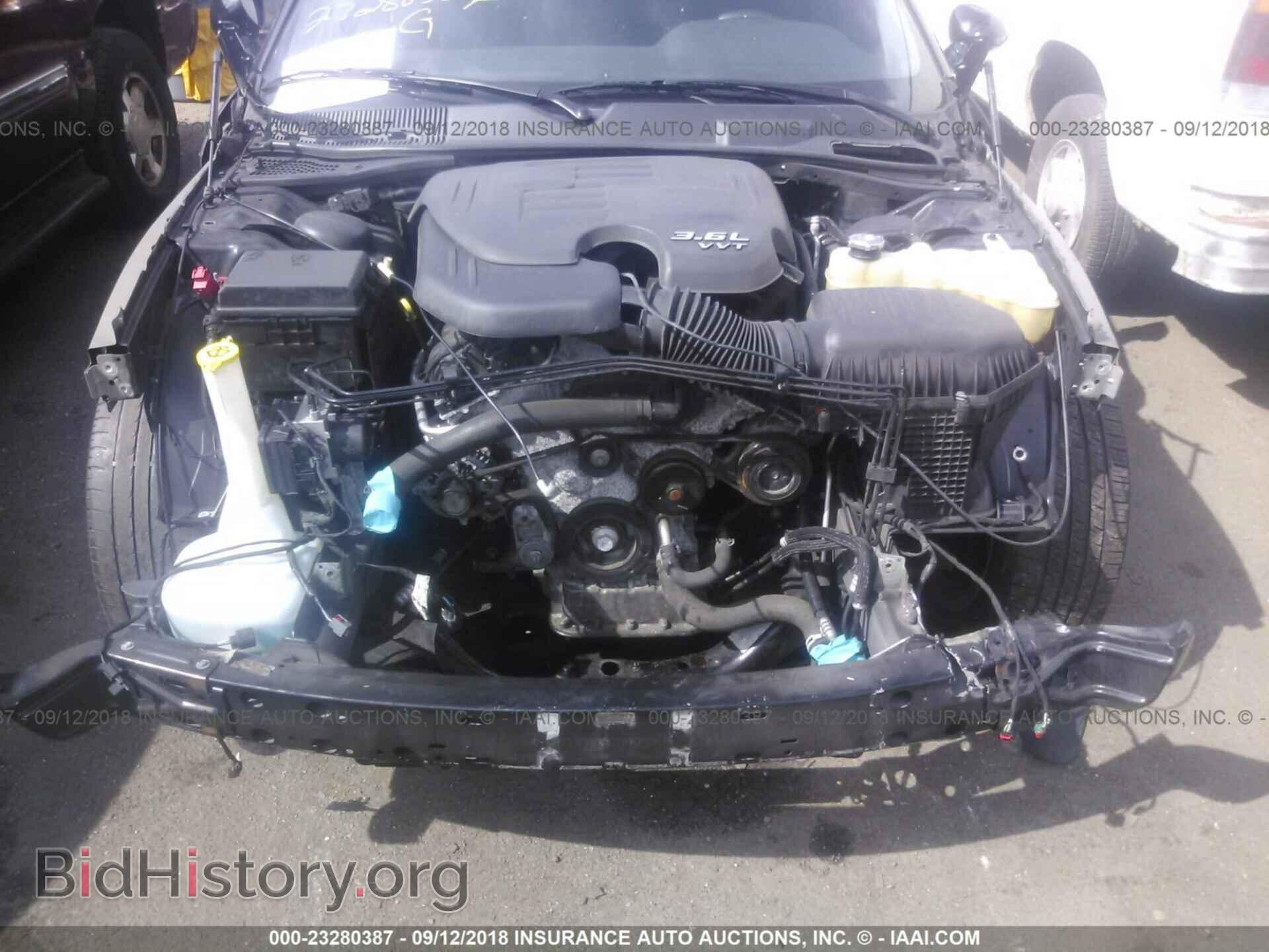 2013 Dodge Challenger - VIN: 2C3CDYAG3DH683426 - Photo 6