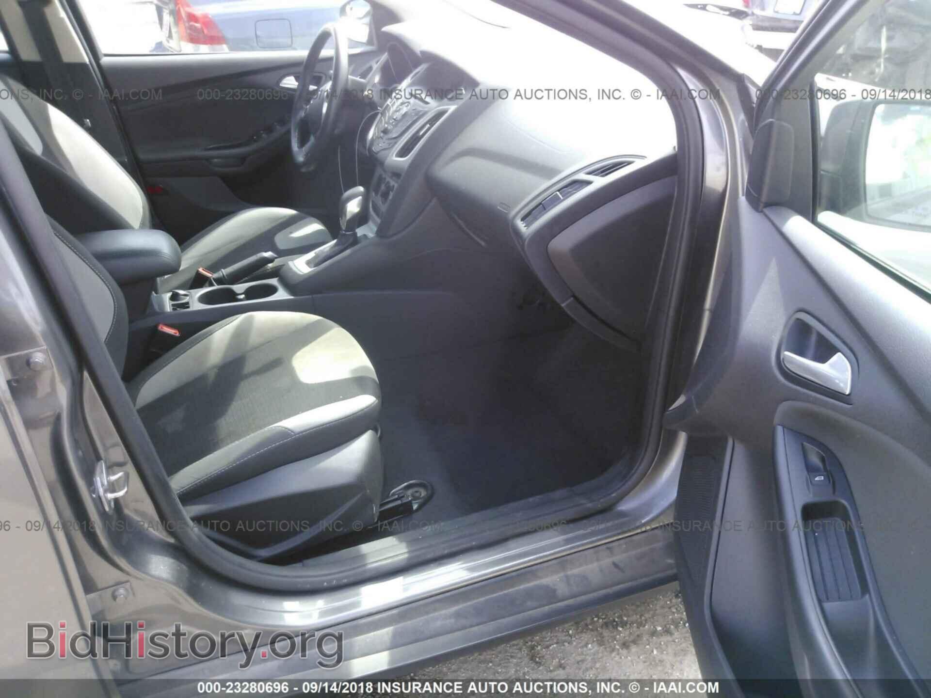2014 Ford Focus - VIN: 1FADP3F27EL342192 - Фото 5