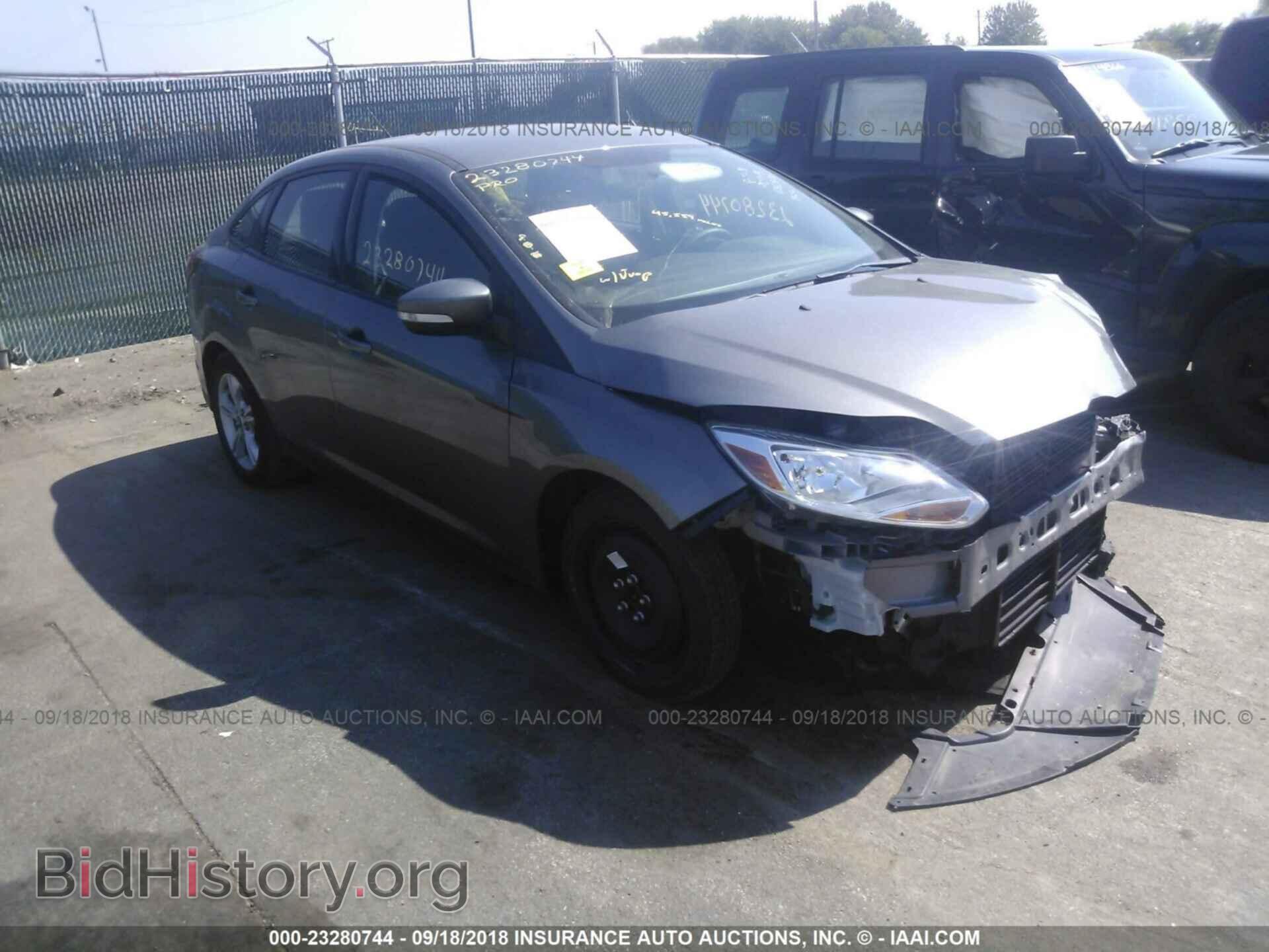 Photo 1FADP3F28EL450806 - Ford Focus 2014