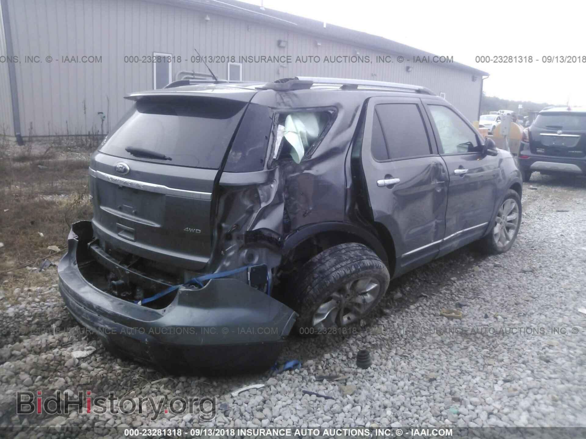 2012 Ford Explorer - VIN: 1FMHK8D88CGA35789 - Photo 4