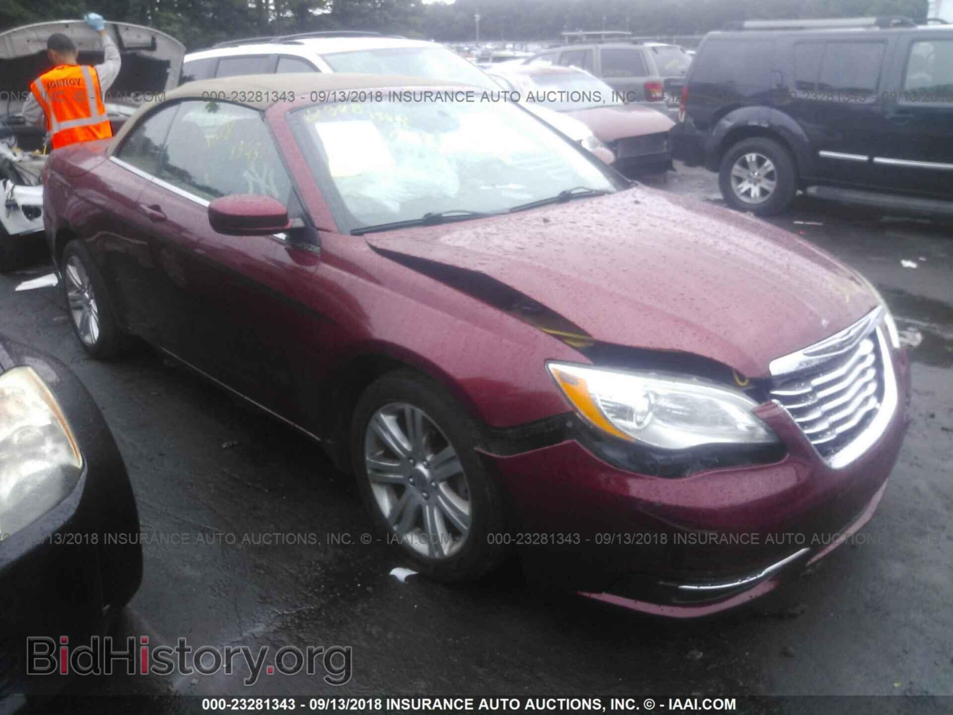 Фотография 1C3BC2EG0BN576795 - Chrysler 200 2011