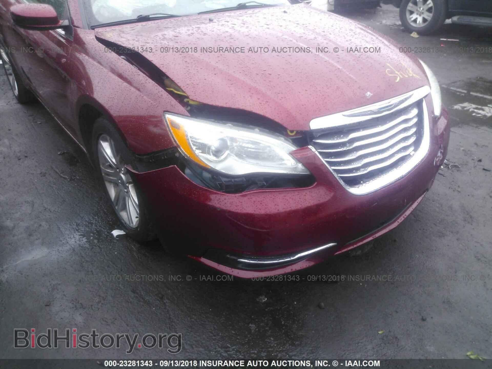 2011 Chrysler 200 - VIN: 1C3BC2EG0BN576795 - Фото 6
