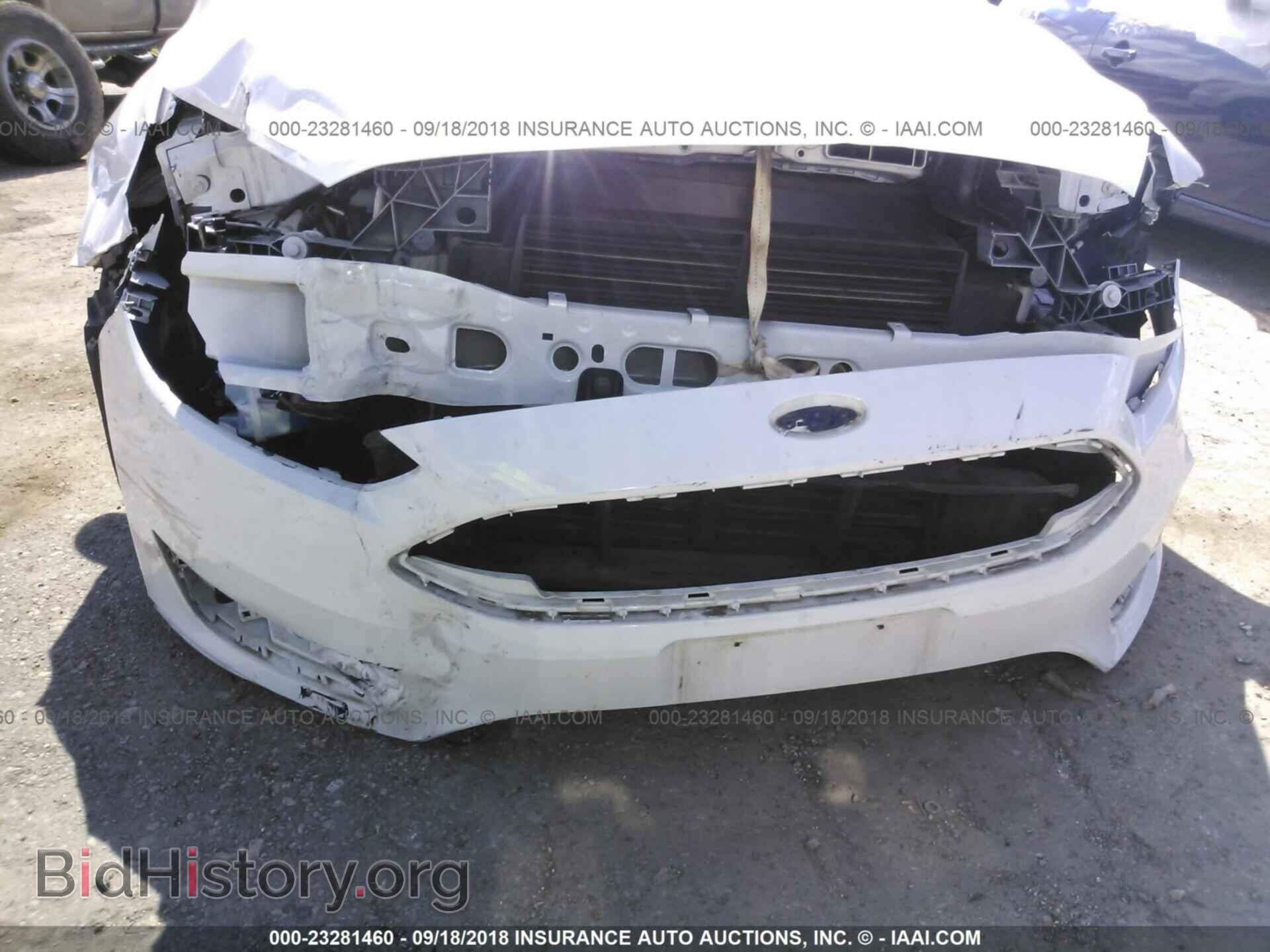 2016 Ford Focus - VIN: 1FADP3E24GL391208 - Фото 6