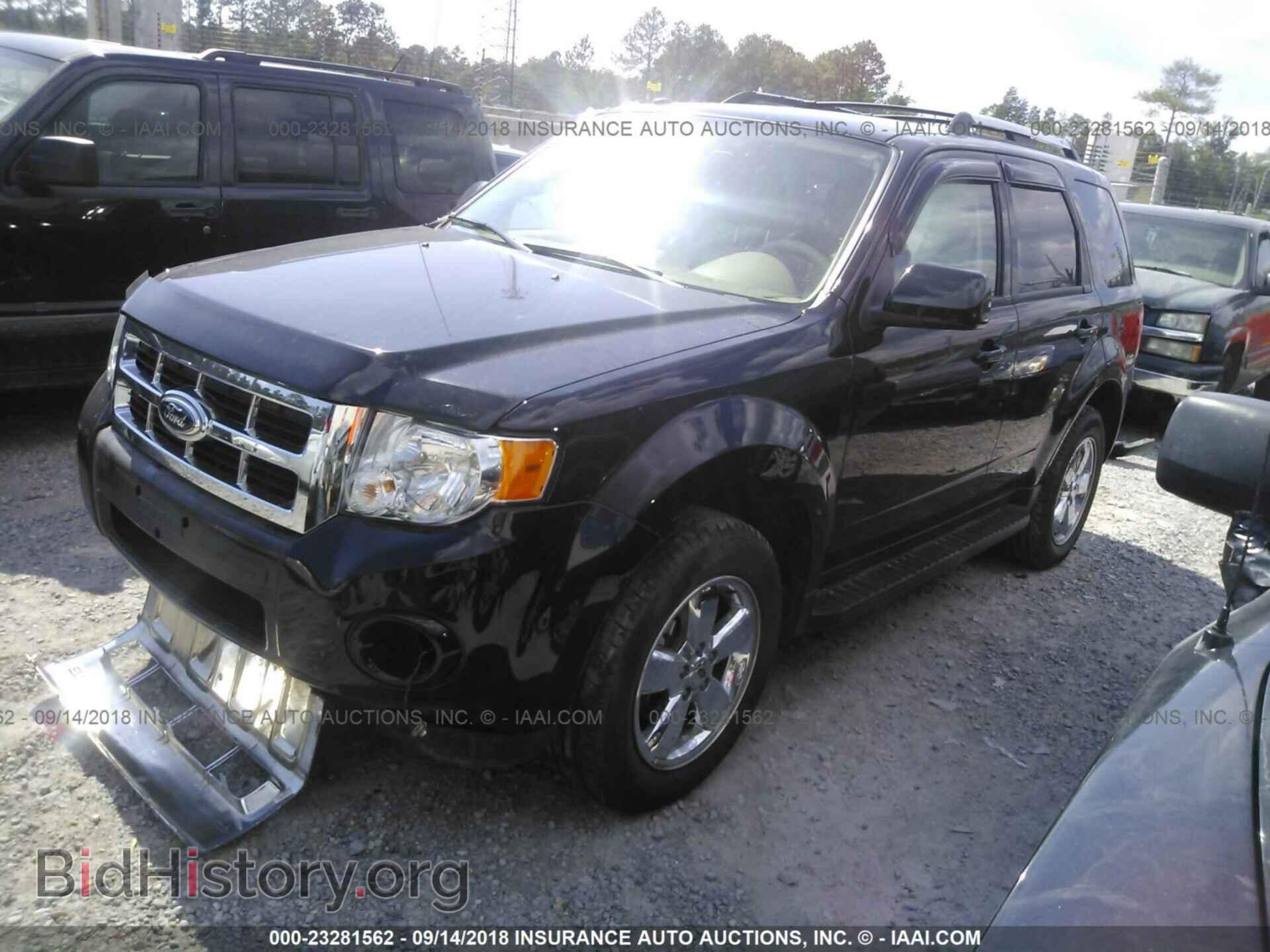 2012 Ford Escape - VIN: 1FMCU0E70CKC01120 - Фото 2