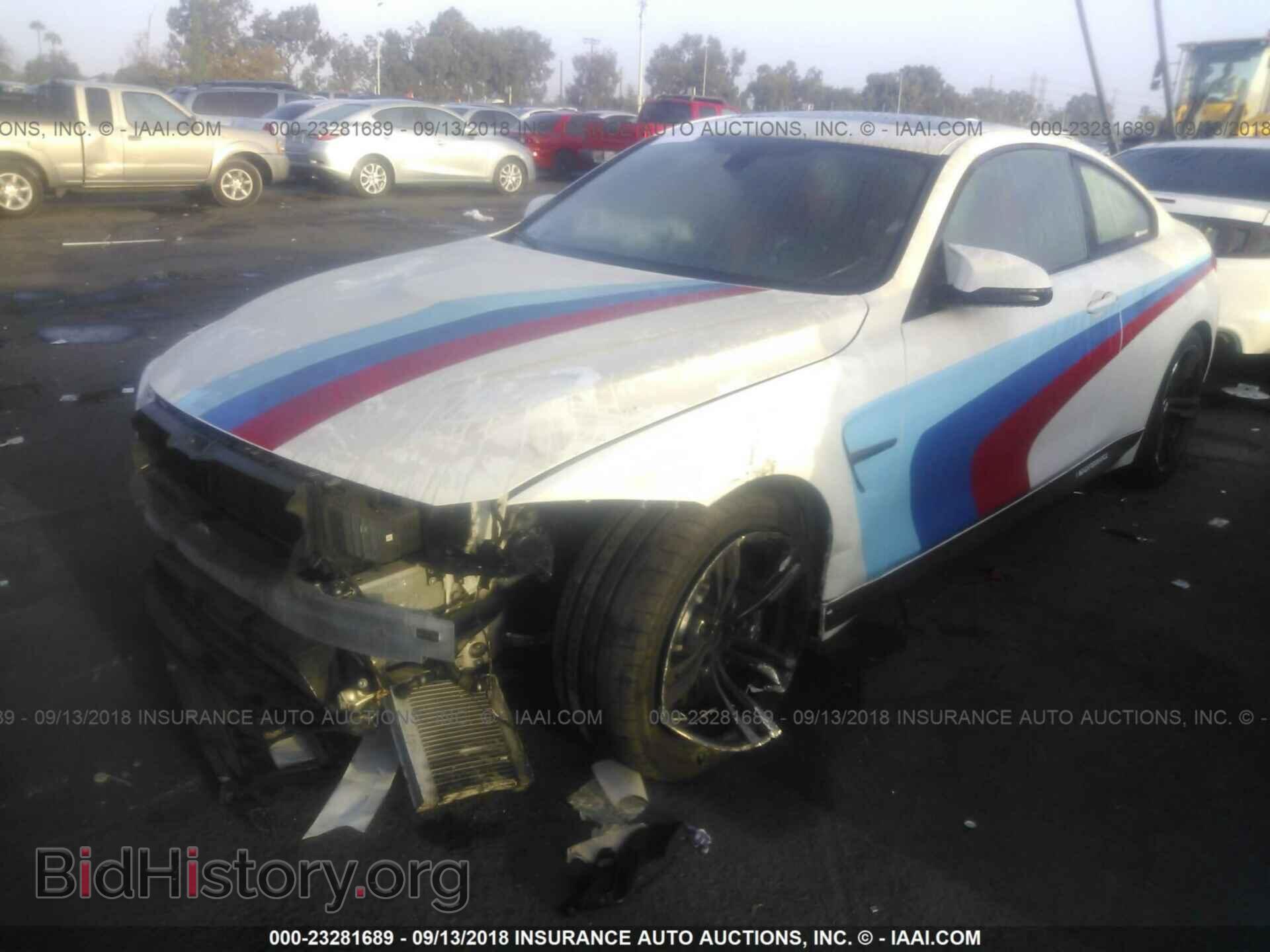 2015 Bmw M4 - VIN: WBS3R9C57FK331727 - Фото 2