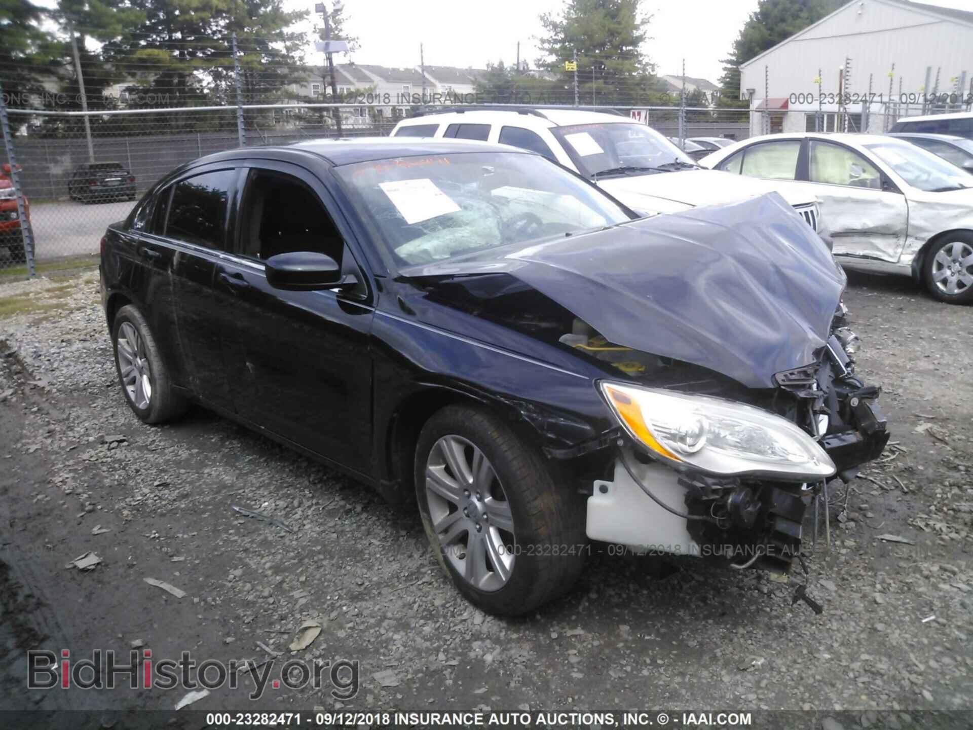 Photo 1C3CCBBB6DN693703 - Chrysler 200 2013