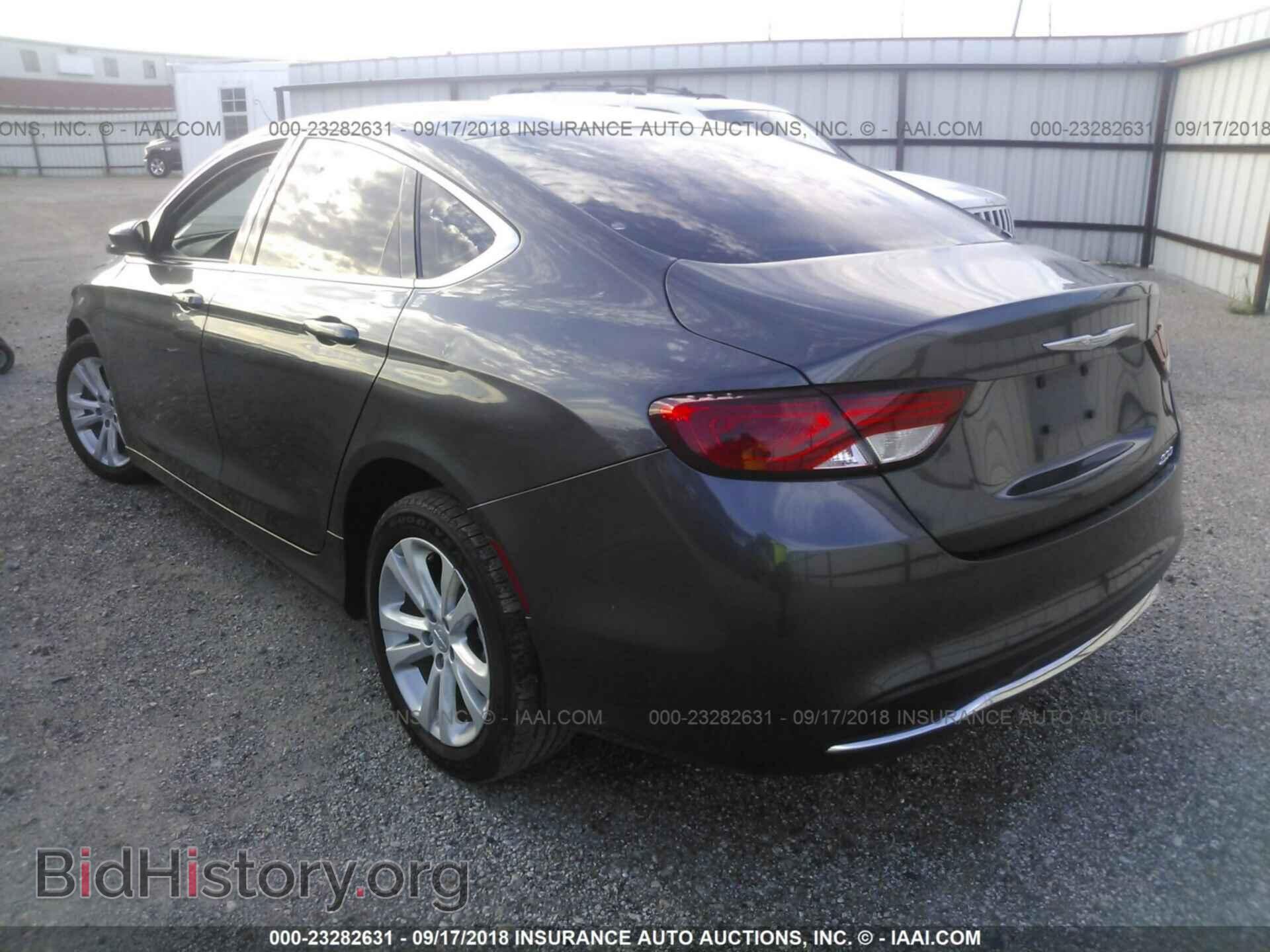 2015 Chrysler 200 - VIN: 1C3CCCABXFN652341 - Photo 3