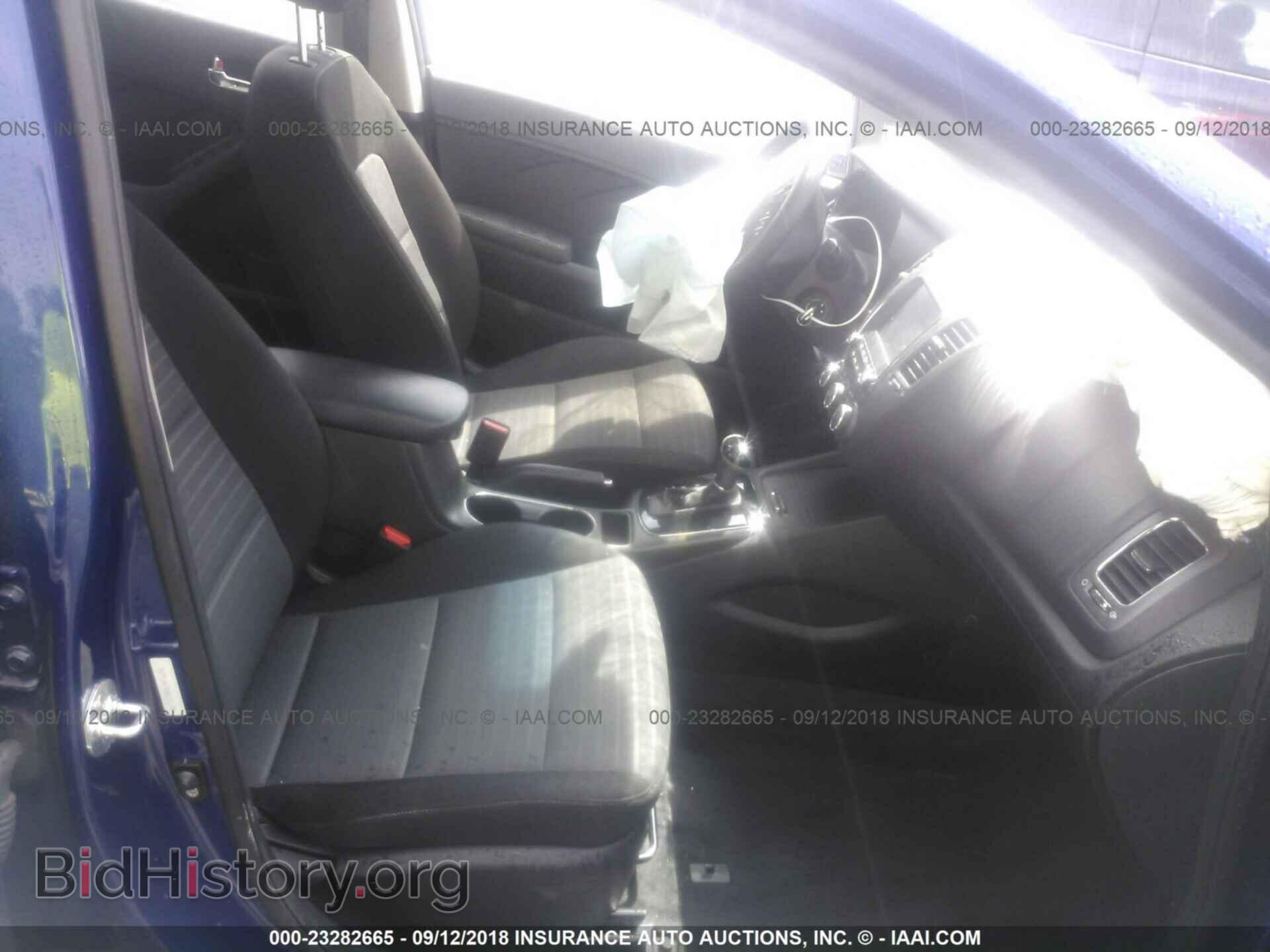 2017 Kia Forte - VIN: 3KPFL4A7XHE131198 - Фото 5