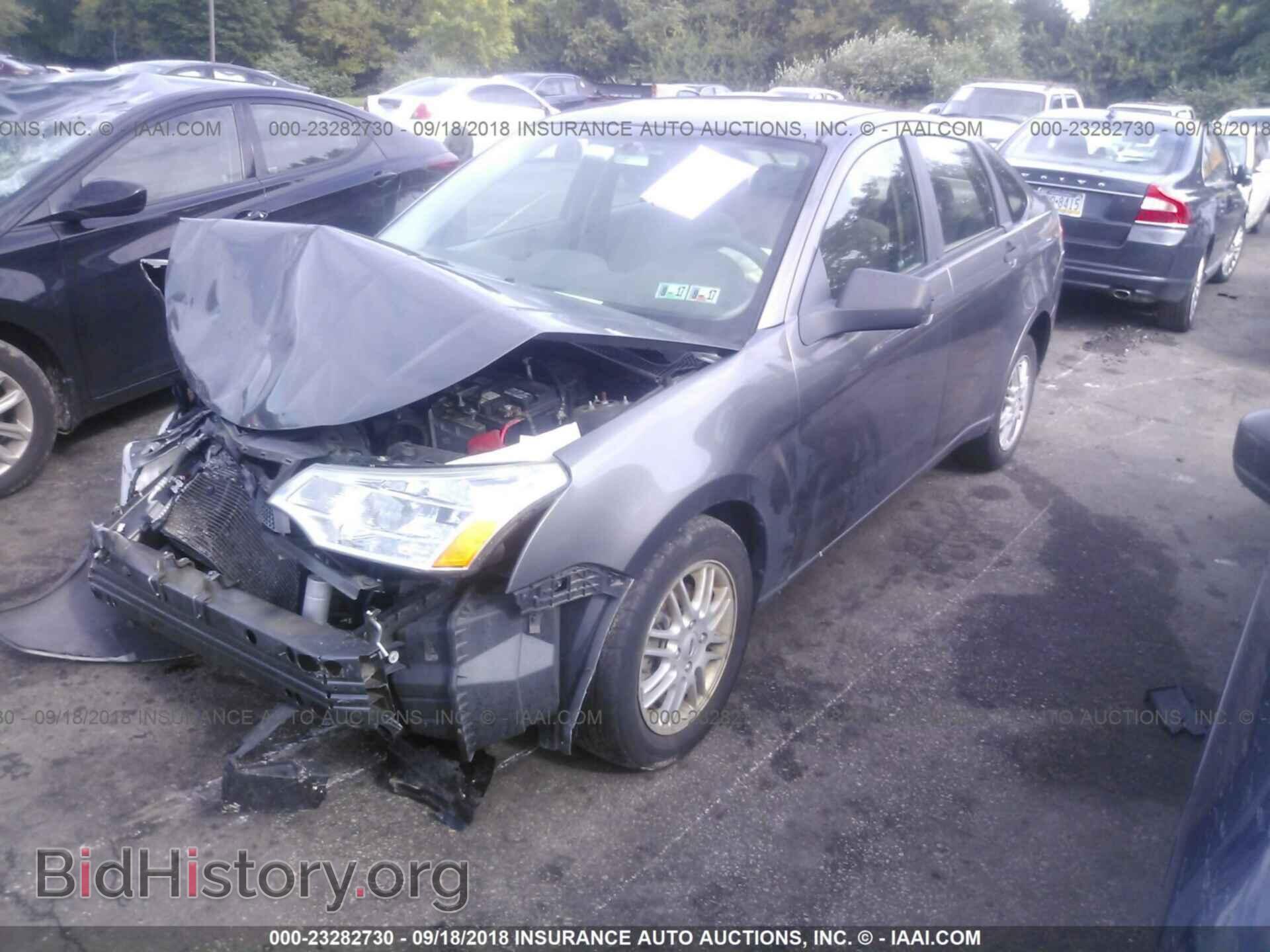 2009 FORD FOCUS - VIN: 1FAHP35NX9W246512 - Фото 2