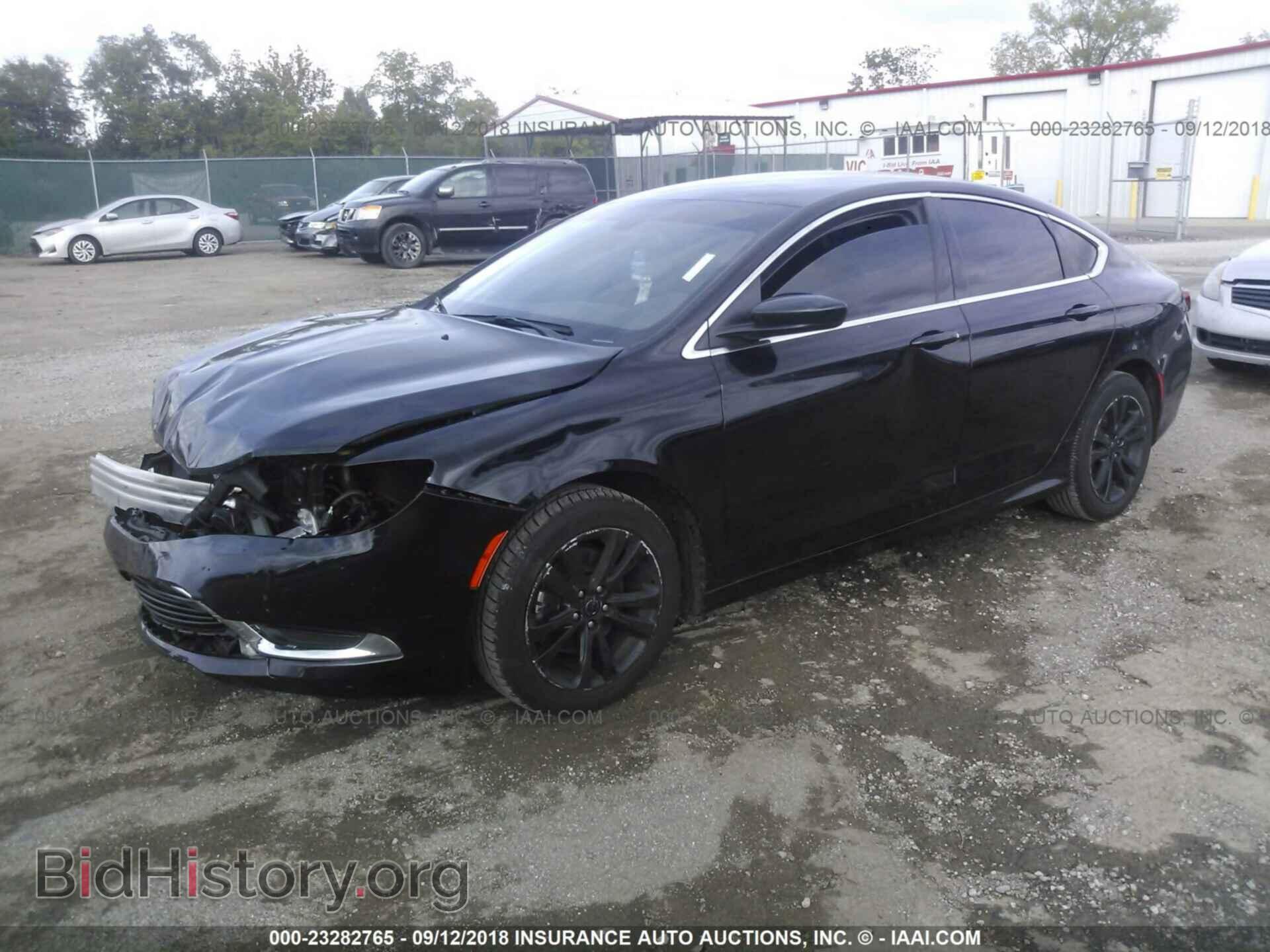 2016 Chrysler 200 - VIN: 1C3CCCAB4GN117278 - Photo 2