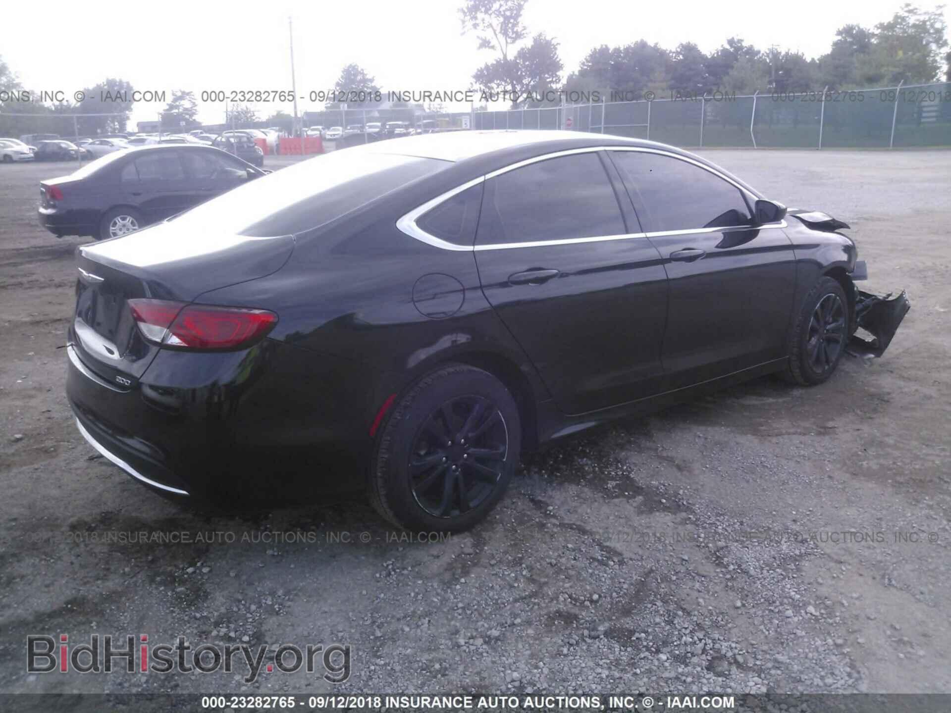 2016 Chrysler 200 - VIN: 1C3CCCAB4GN117278 - Photo 4