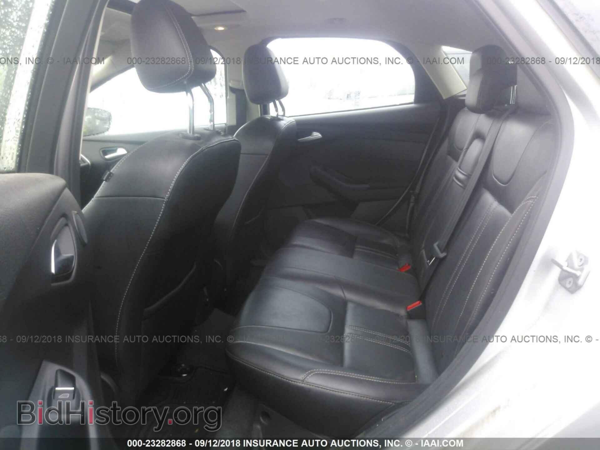 2012 Ford Focus - VIN: 1FAHP3N2XCL111318 - Фото 8
