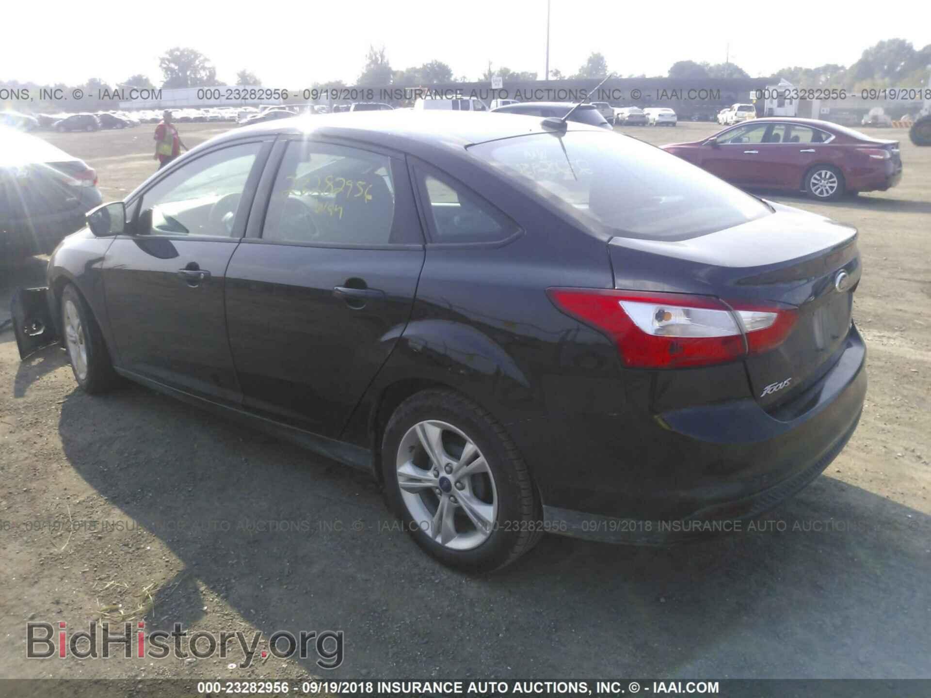 2013 Ford Focus - VIN: 1FADP3F25DL285490 - Photo 3