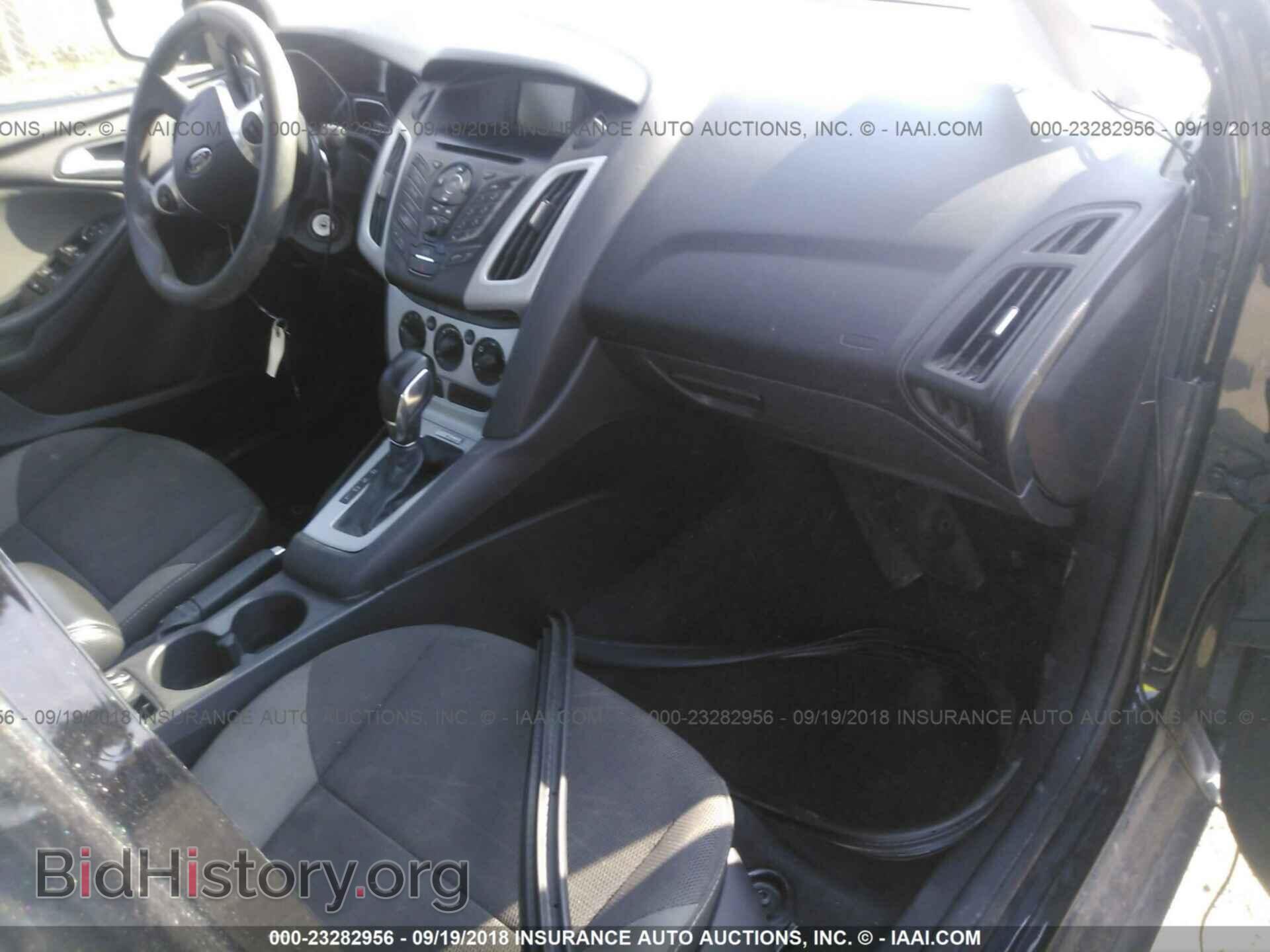 2013 Ford Focus - VIN: 1FADP3F25DL285490 - Photo 5