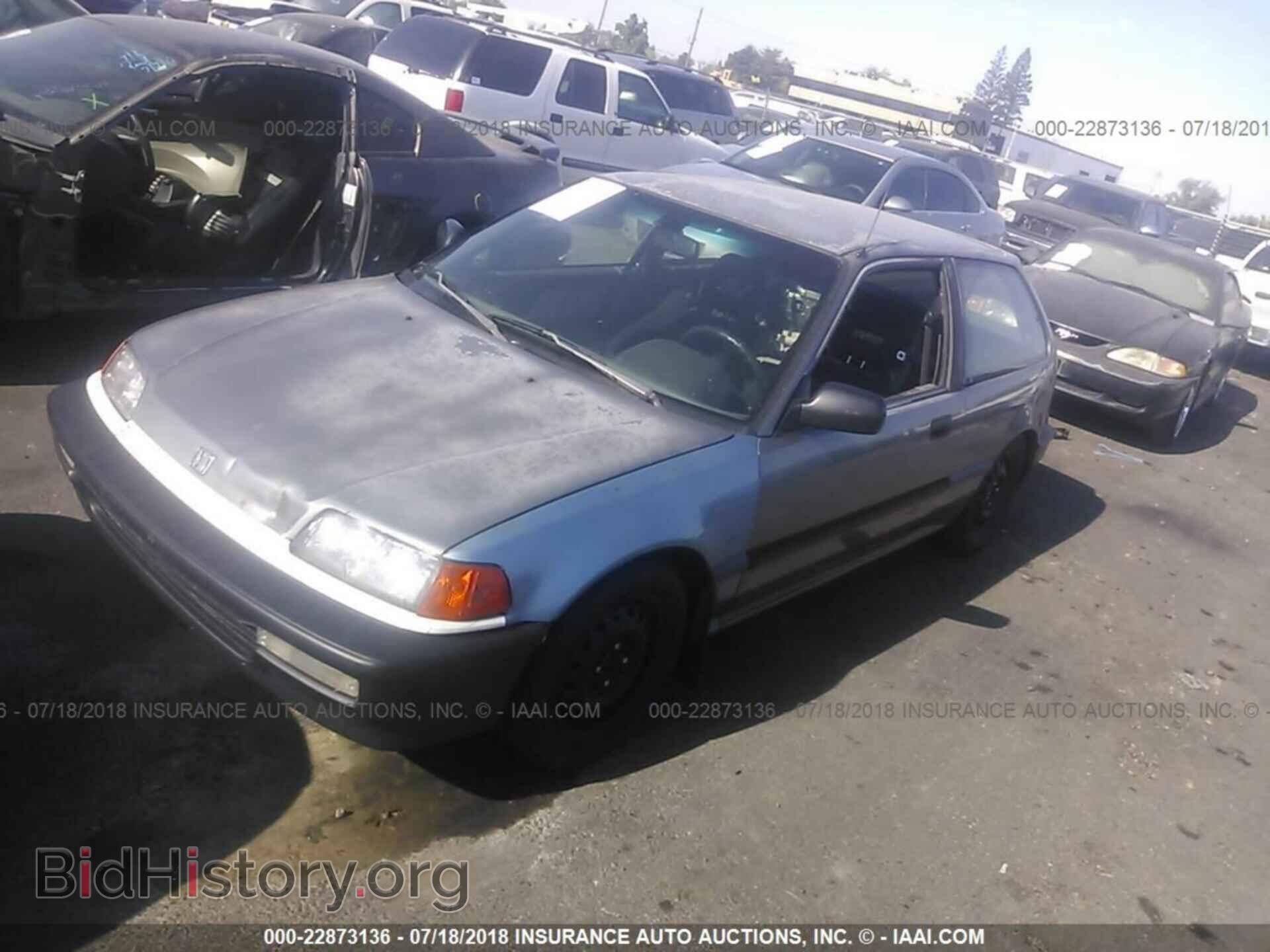 2012 Ford Focus - VIN: 1FAHP3M2XCL252519 - Photo 2