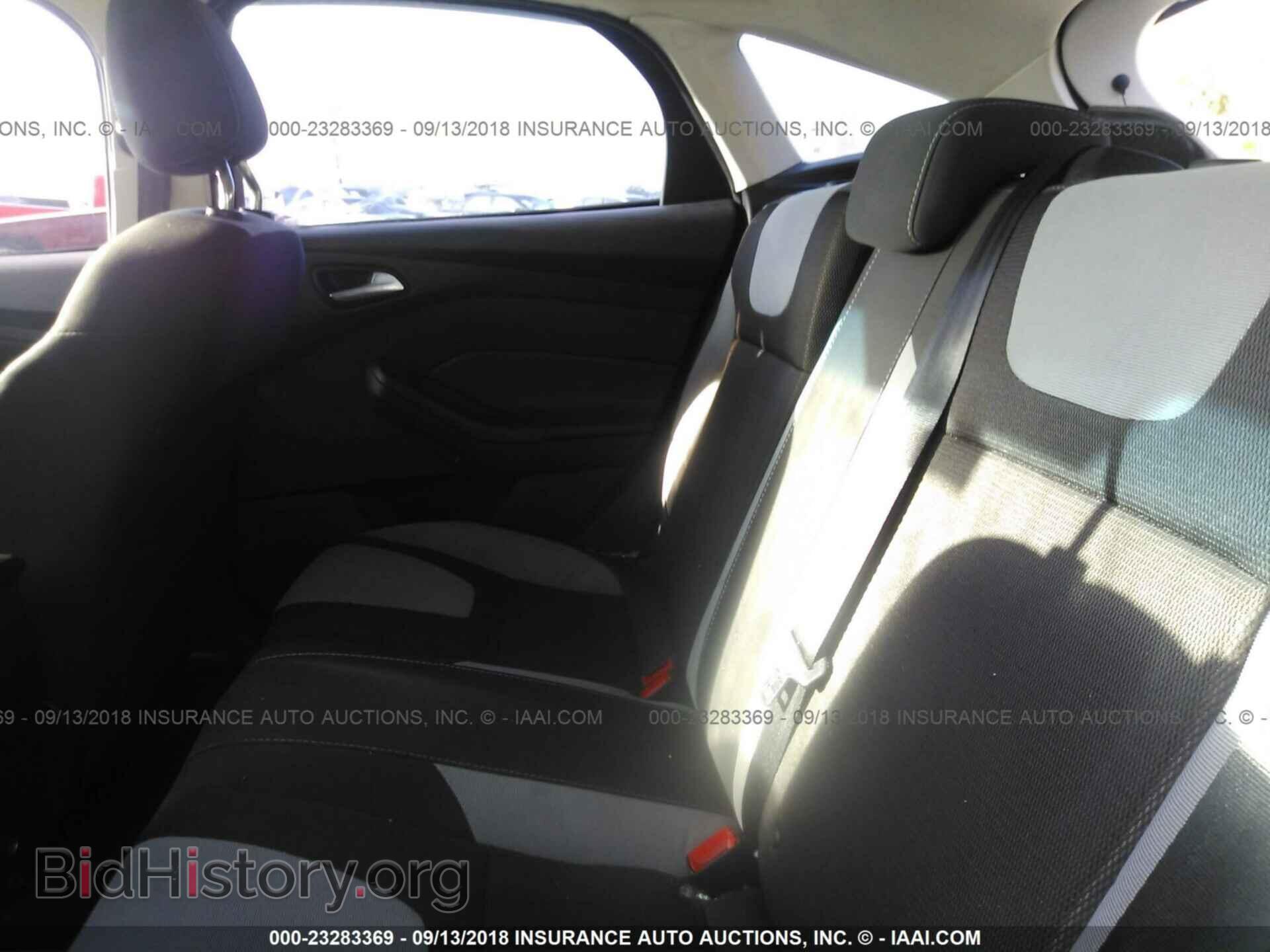 2012 Ford Focus - VIN: 1FAHP3K27CL366366 - Фото 8