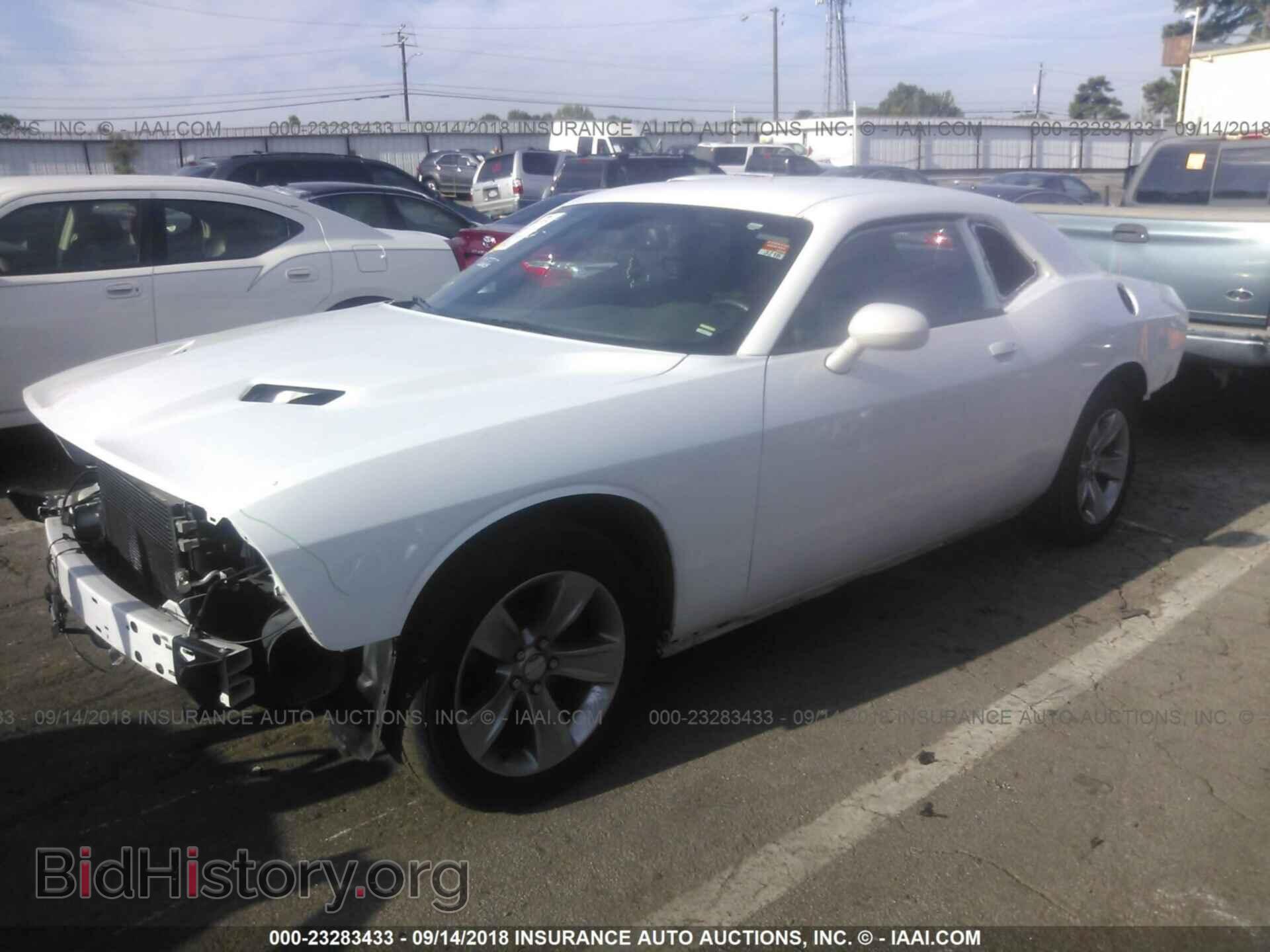 2016 Dodge Challenger - VIN: 2C3CDZAG4GH200665 - Photo 2